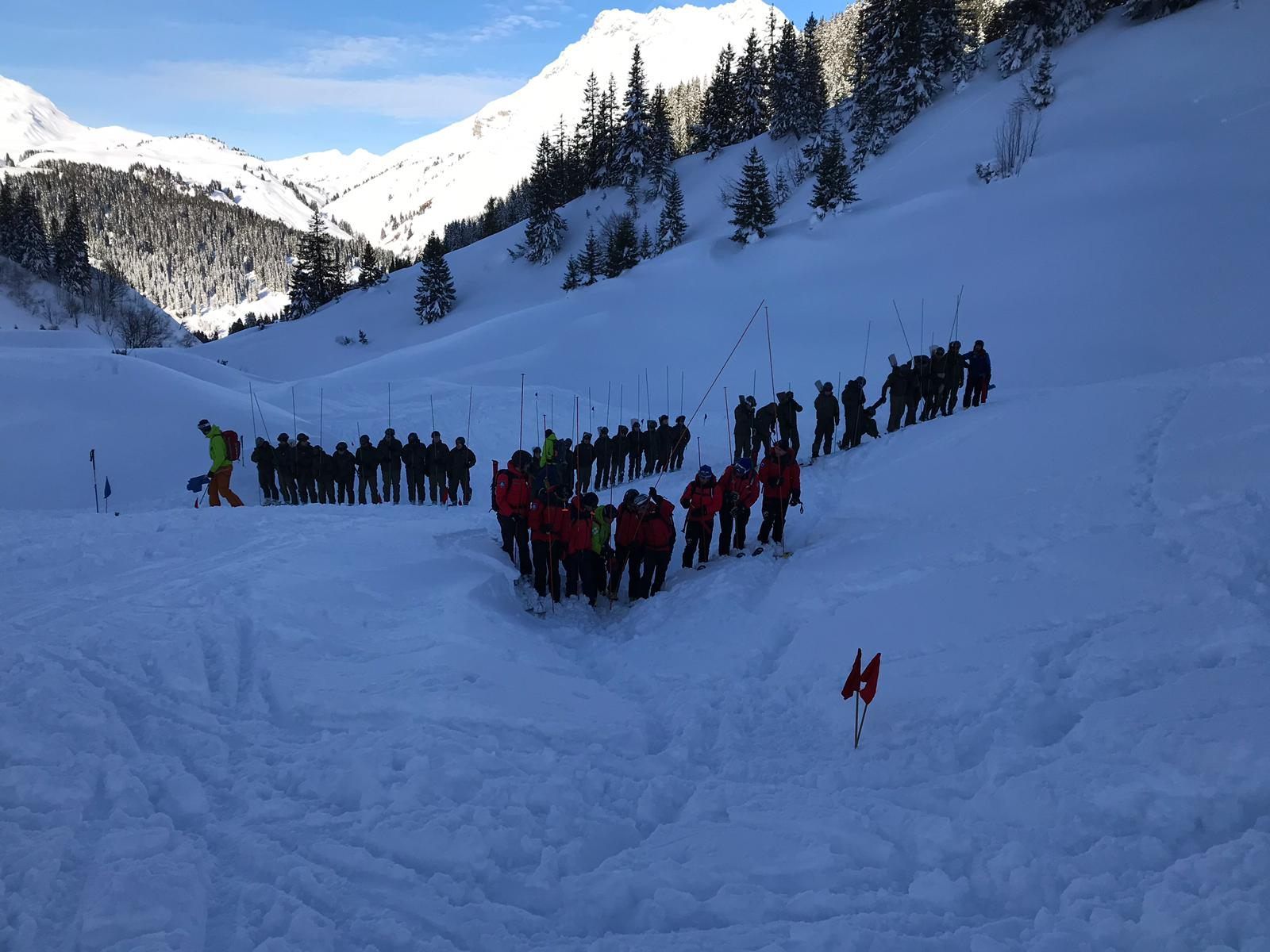 Der vierte Skifahrer konnte geborgen werden.