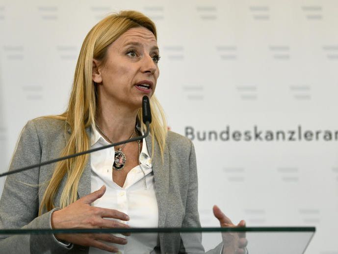 Bundesministerin für Frauen, Familien und Jugend Juliane Bogner-Strauß (ÖVP)
