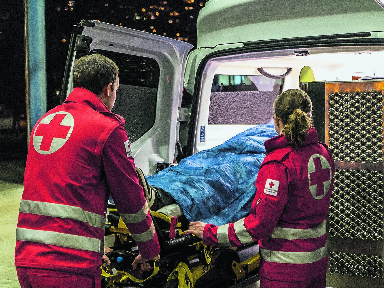 Der Rettungsdienst soll im Notfall helfen, wird aber auch in Vorarlberg zunehmend durch Nicht-Notfälle überlastet.