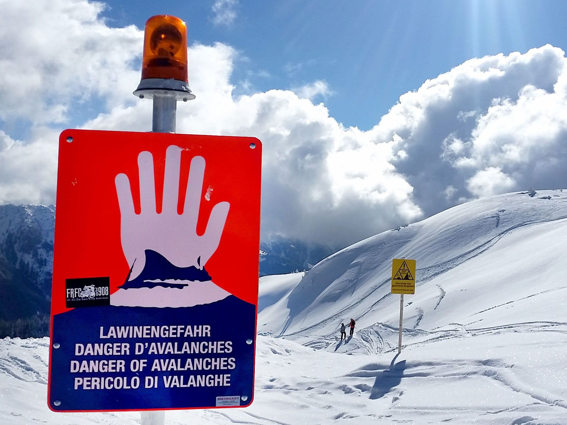 Aktuell herrscht Lawinenwarnstufe 3 in Vorarlberg.