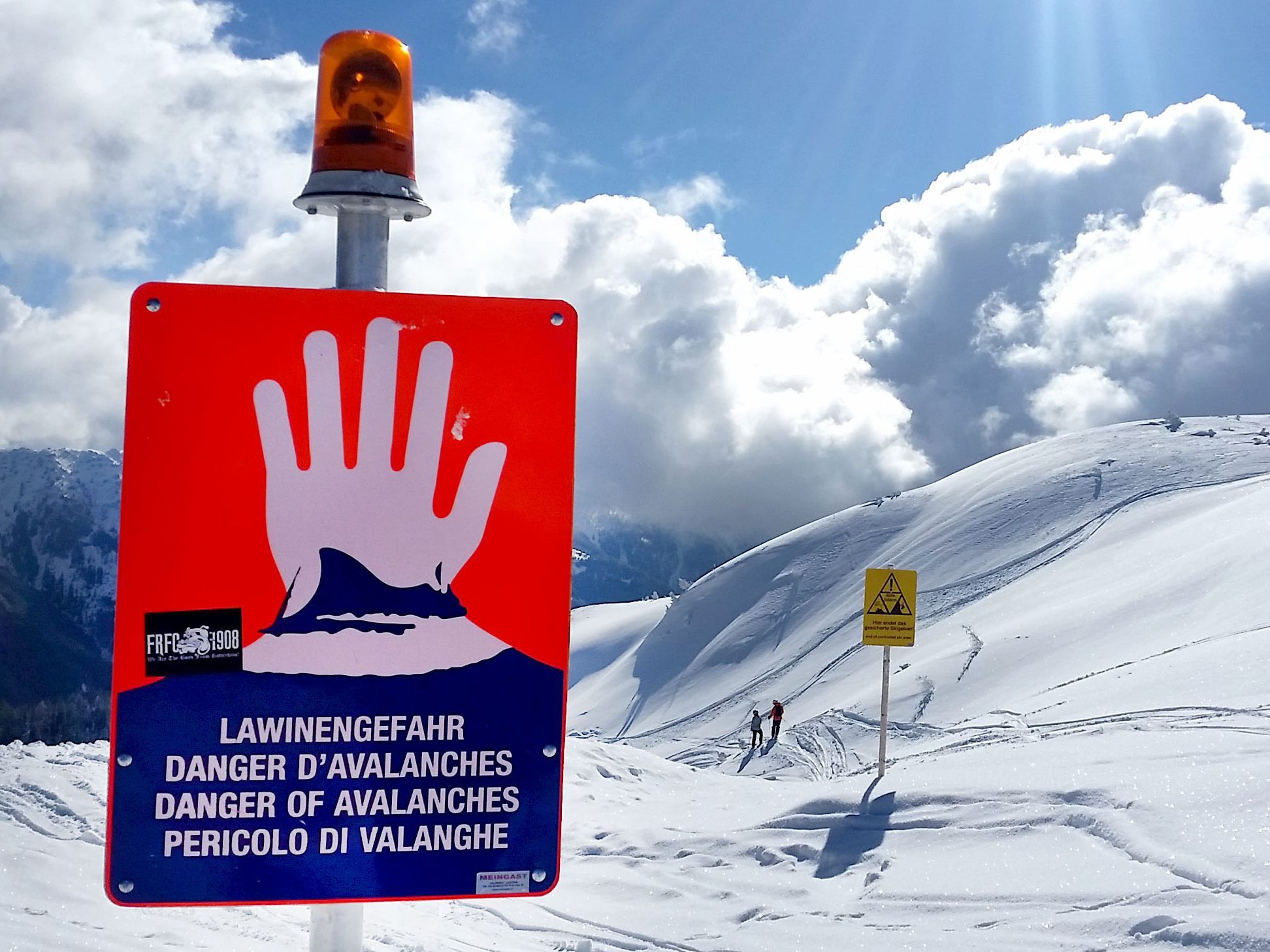 Aktuell herrscht Lawinenwarnstufe 3 in Vorarlberg.