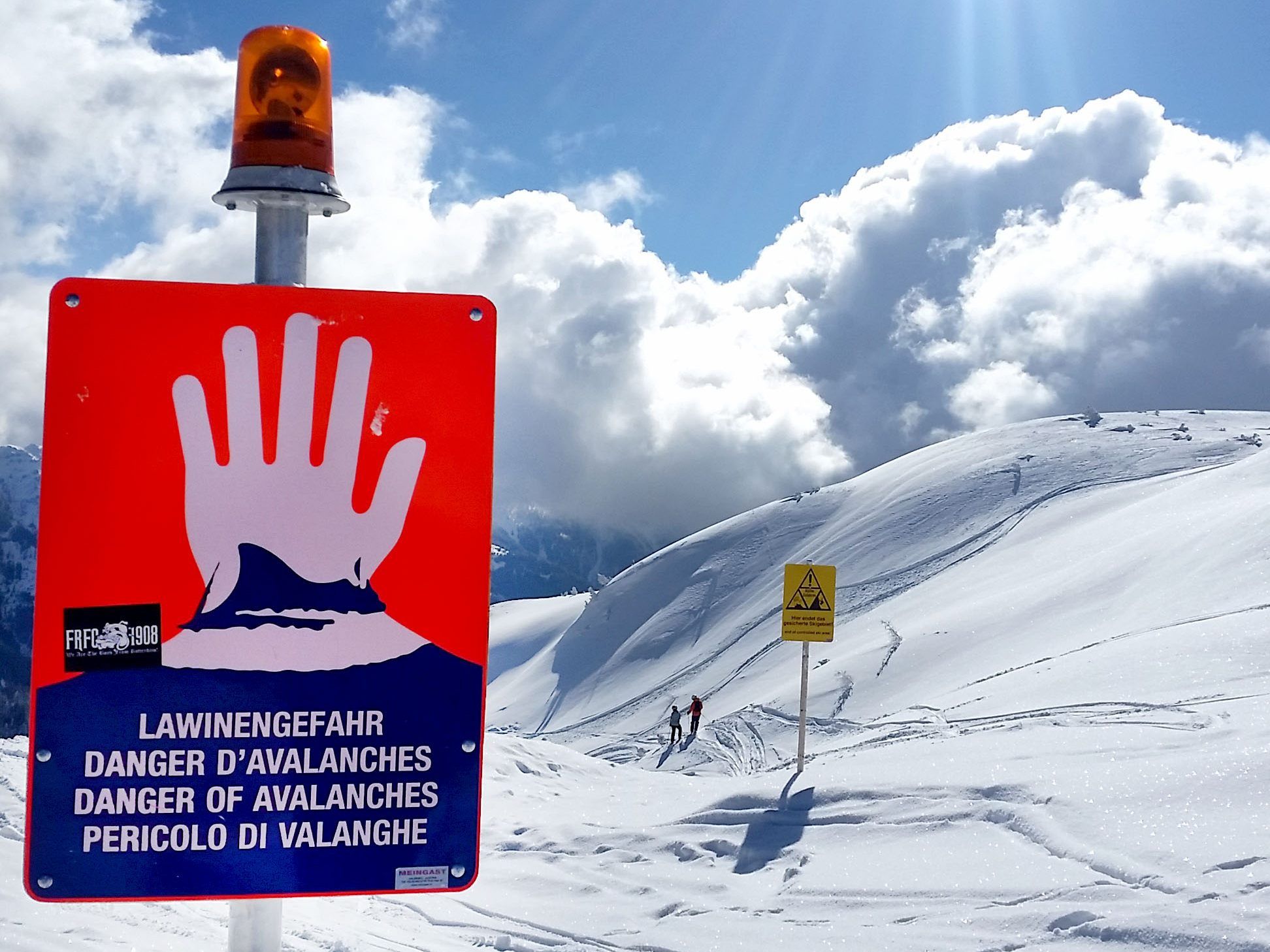 Aktuell herrscht Lawinenwarnstufe 3 in Vorarlberg.