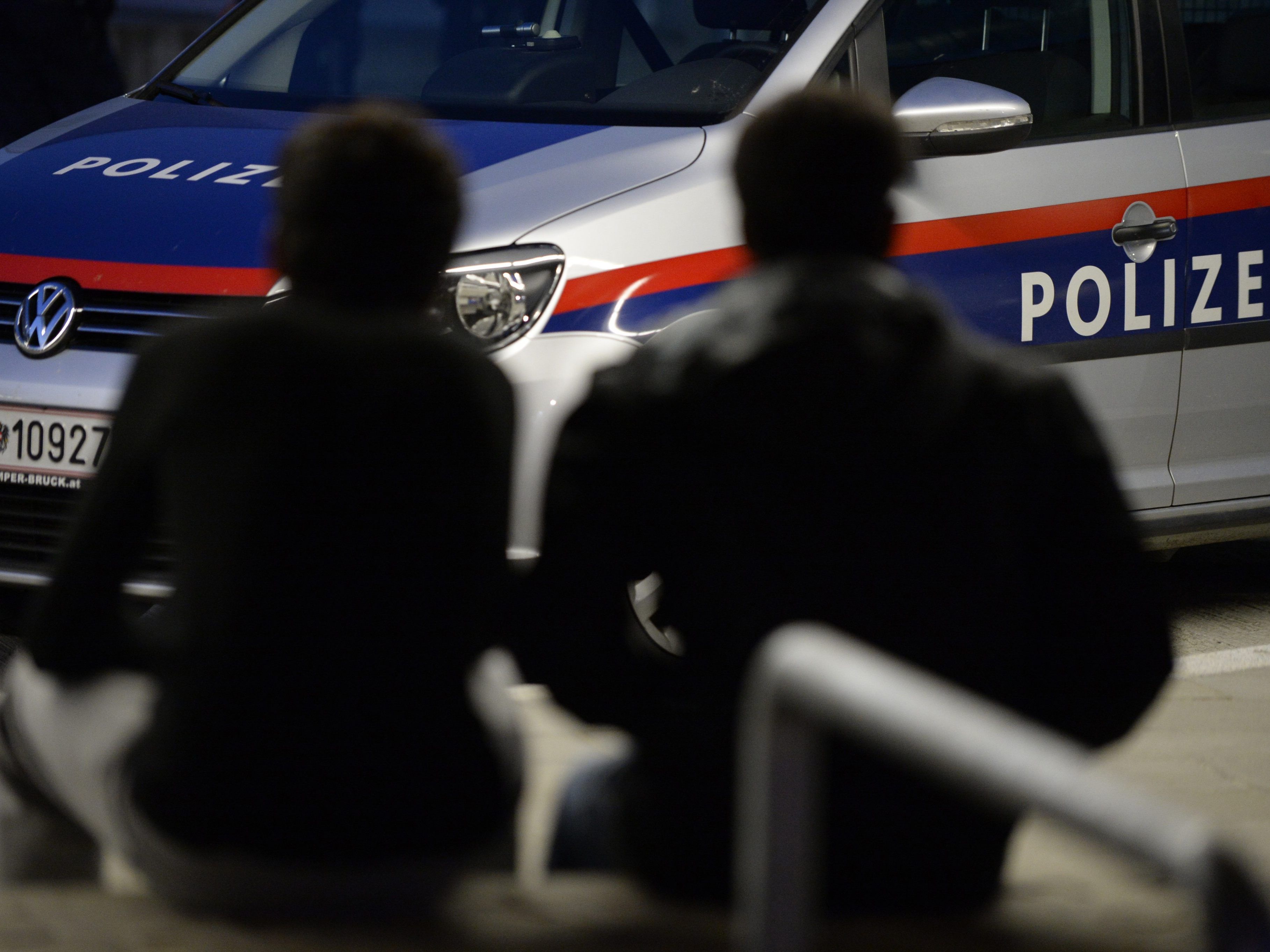 Die Polizei musste beim Ball für Ruhe sorgen.