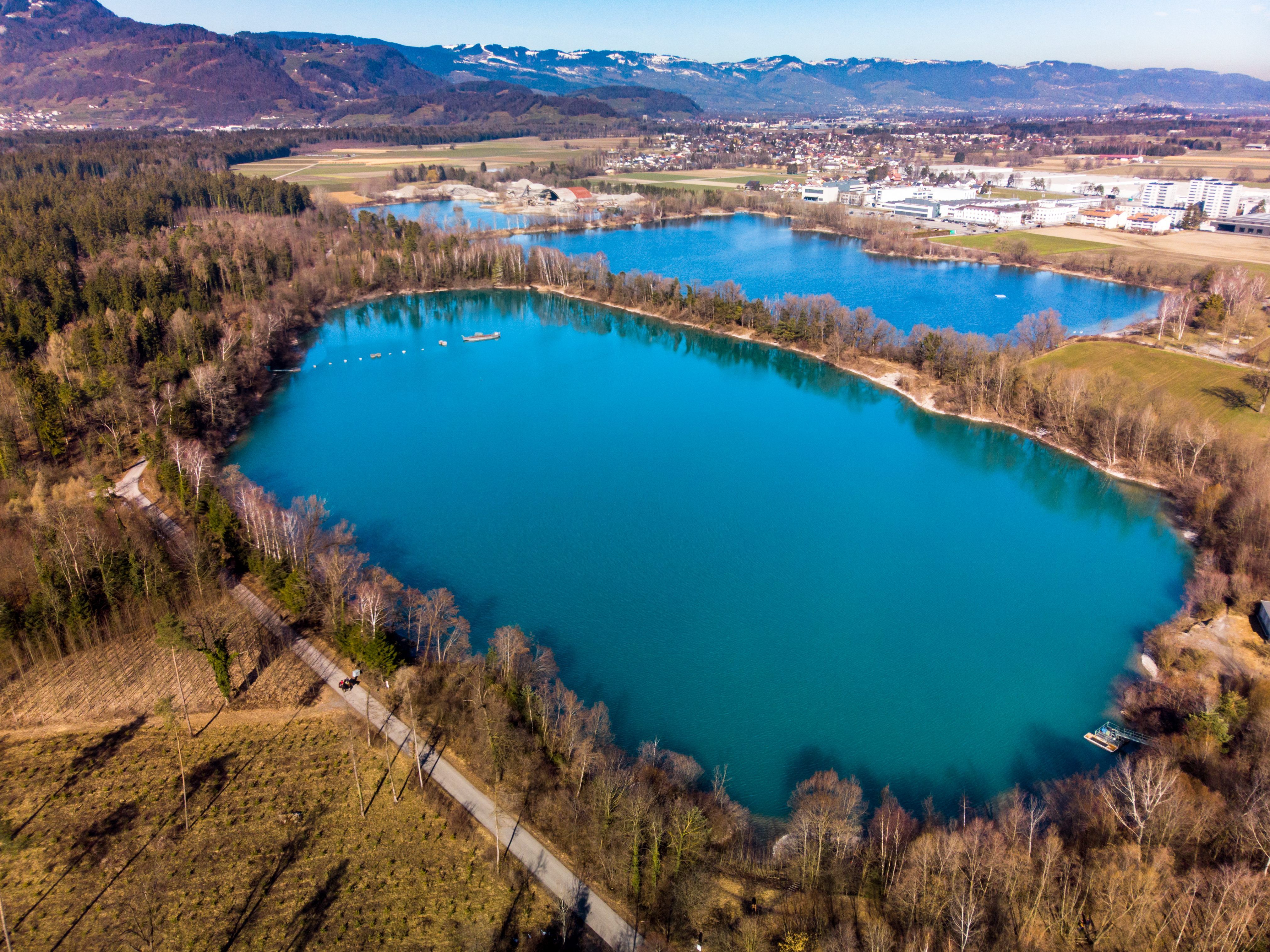 Die Paspelsseen sind ein beliebtes Naherholungsgebiet der Region Feldkirch-Vorderland.