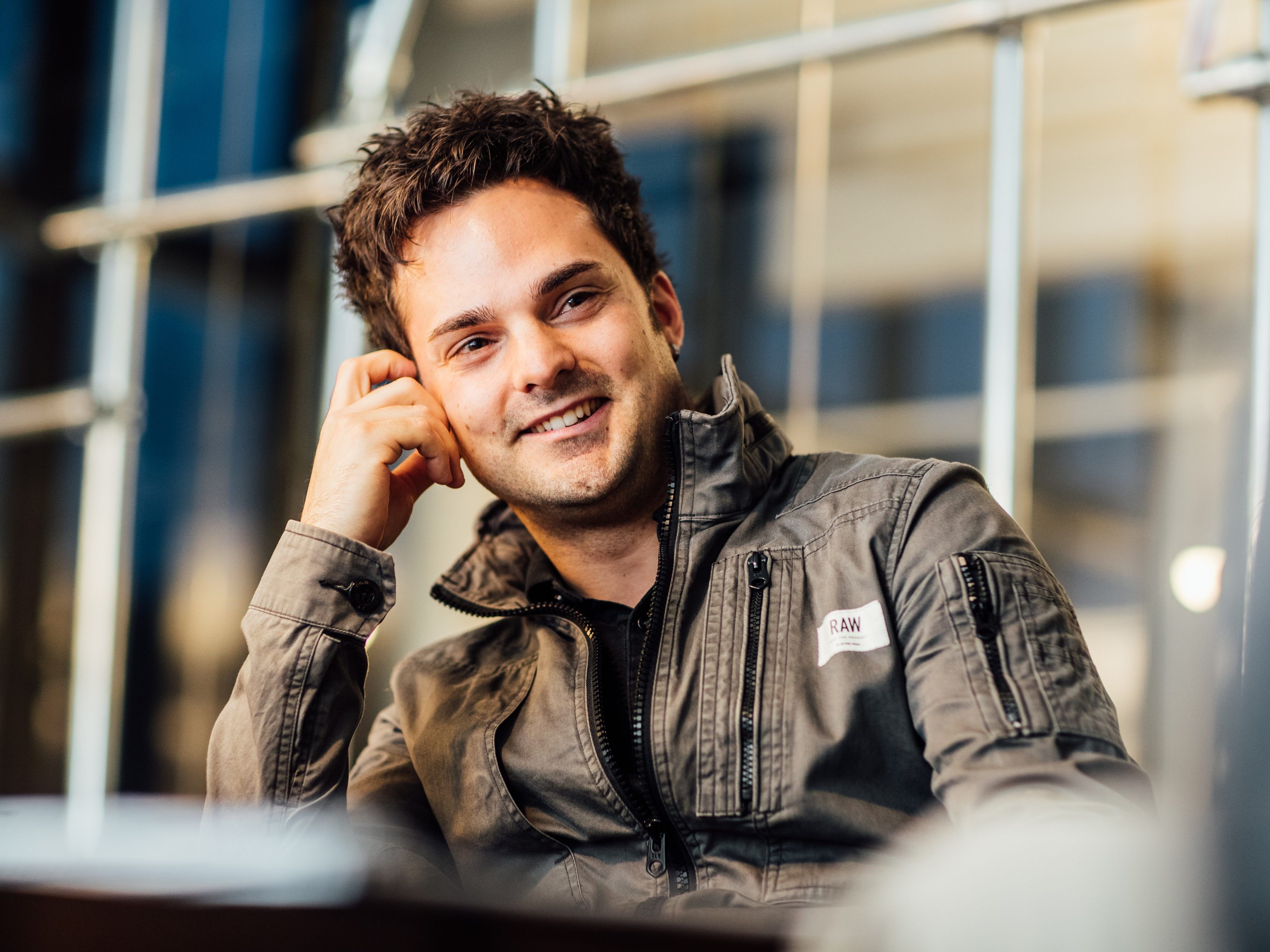 DSDS-Kandidat Philipp Kanjo sprach mit WANN & WO über seine Zeit bei den Recalls in Thailand.