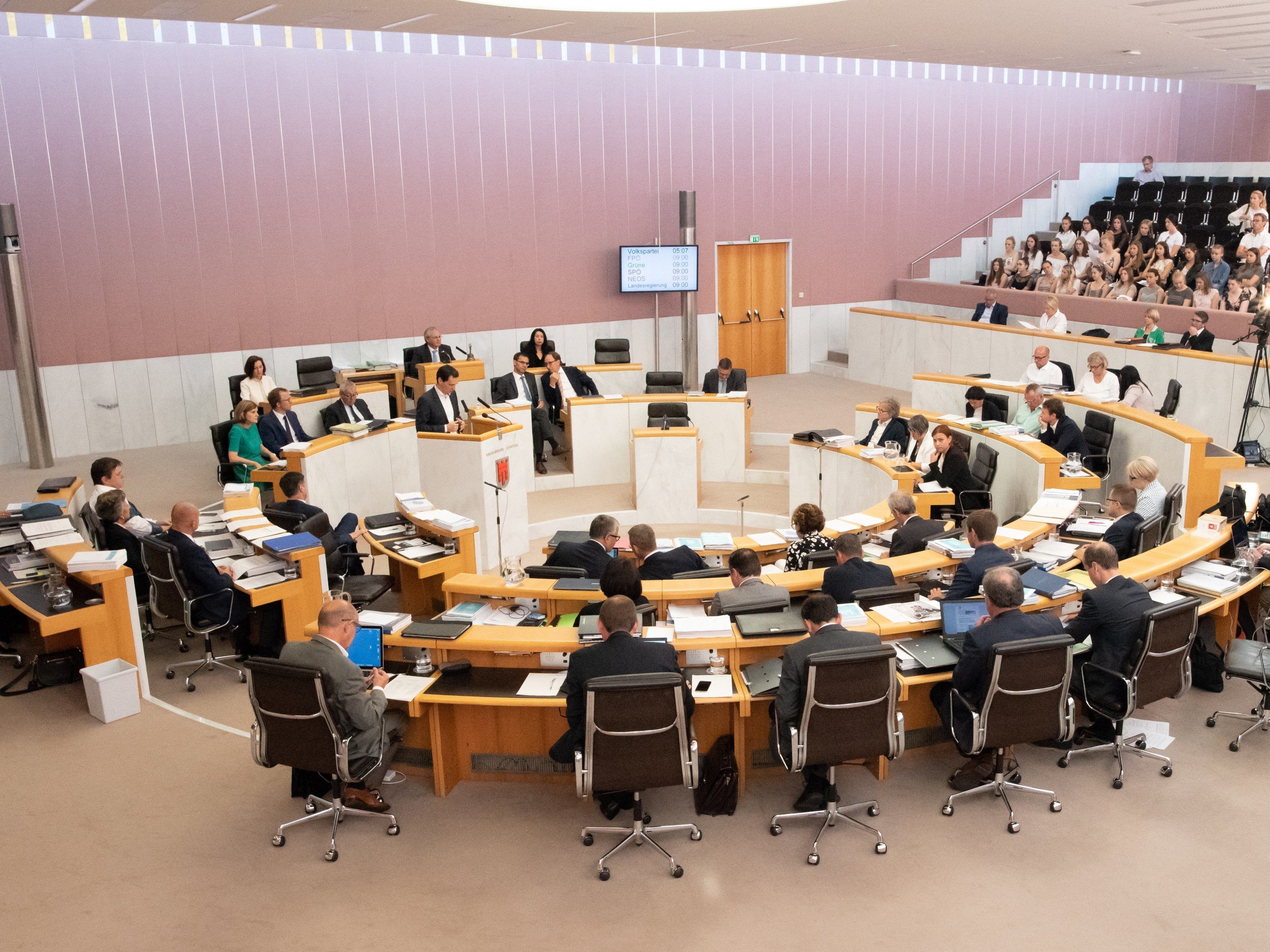 Im Landtag wird viel geredet