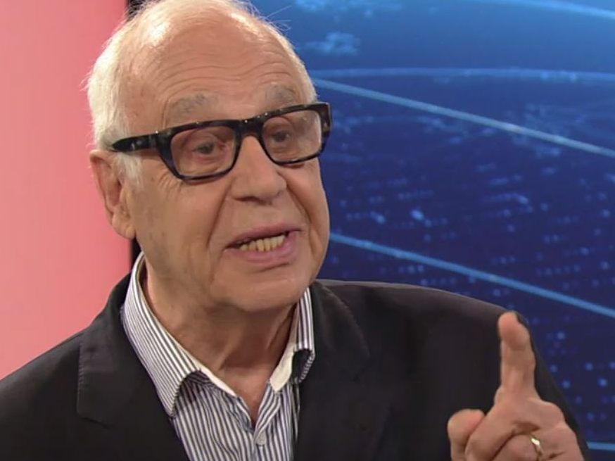 Jean Ziegler im Studio der ZIB24 des ORF.