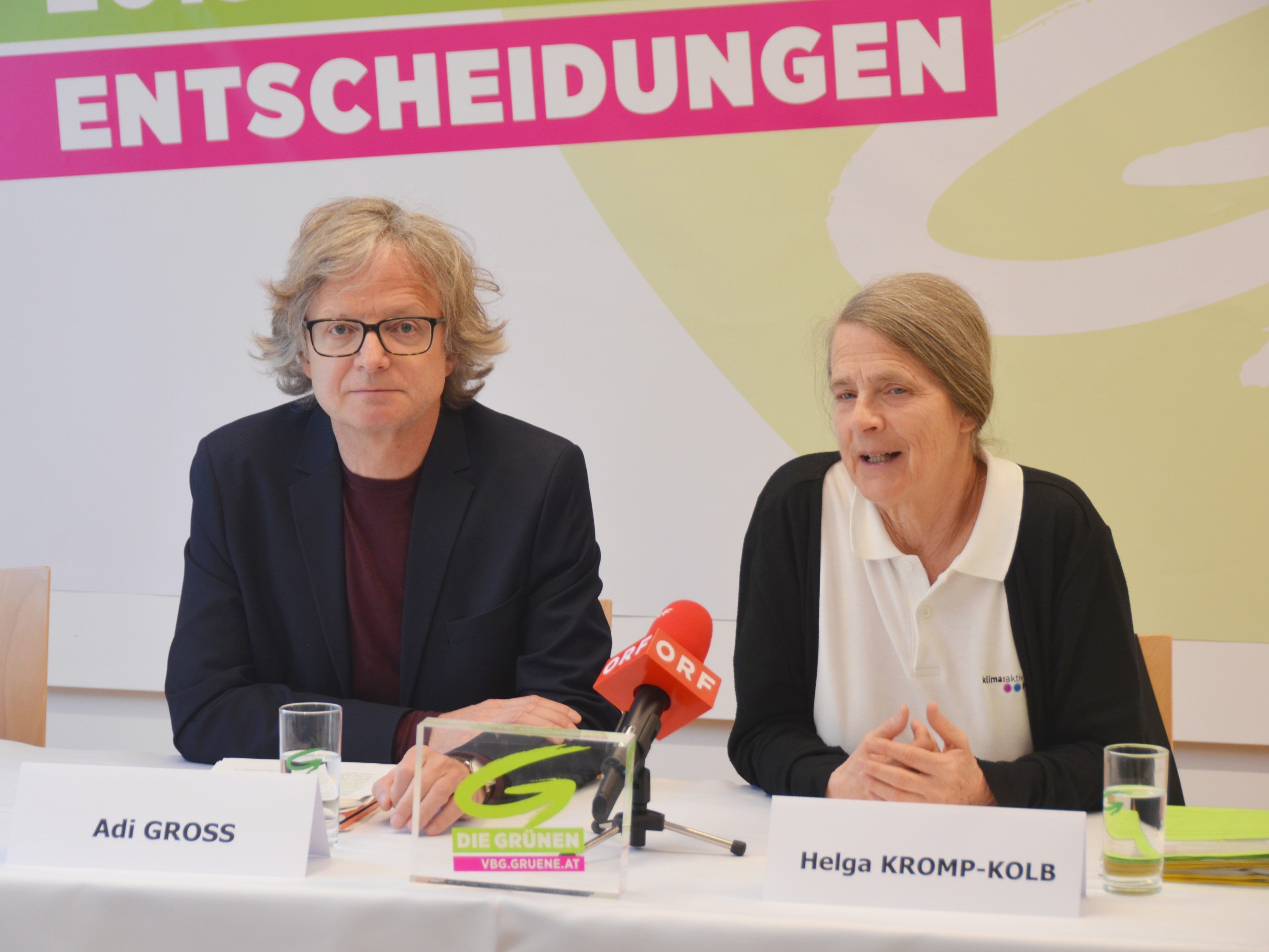 Grünen Klubobmann und Klimaschutzsprecher Adi Gross und die österr. Klimaforscherin und Meteorologin Helga Kromp-Kolb.