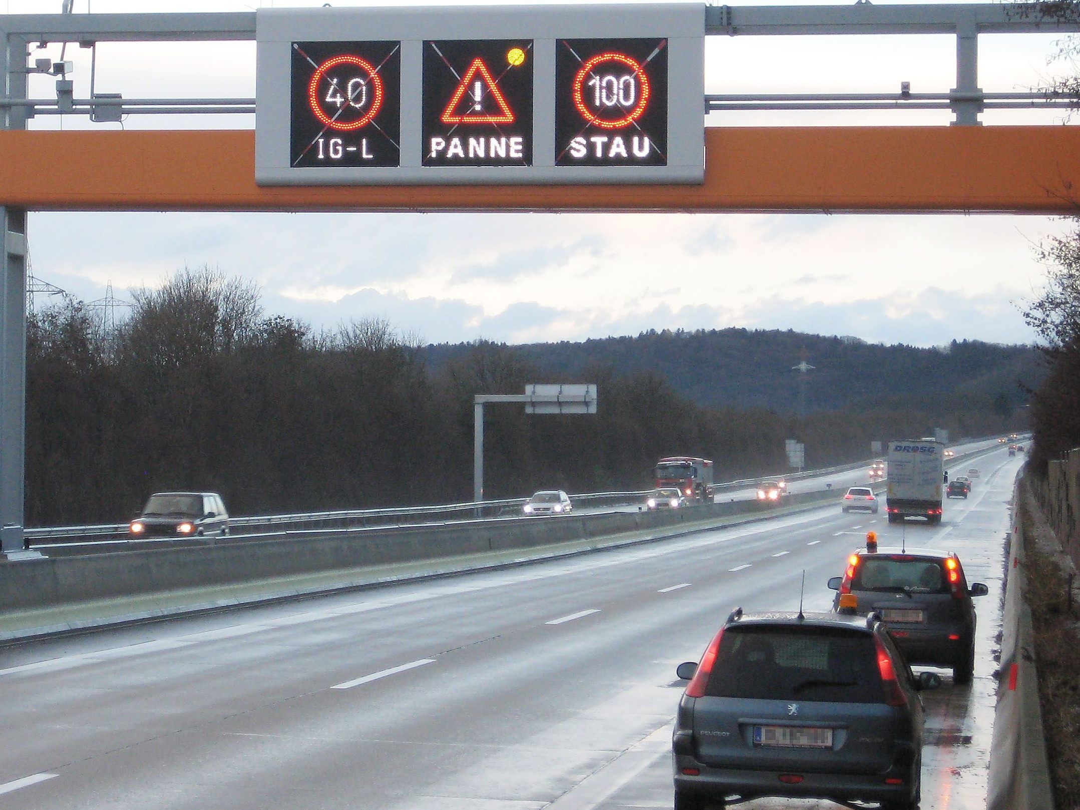 Verkehrsbeeinflussungsanlagen sorgen laut Asfinag für mehr Verkehrssicherheit und weniger Stau.