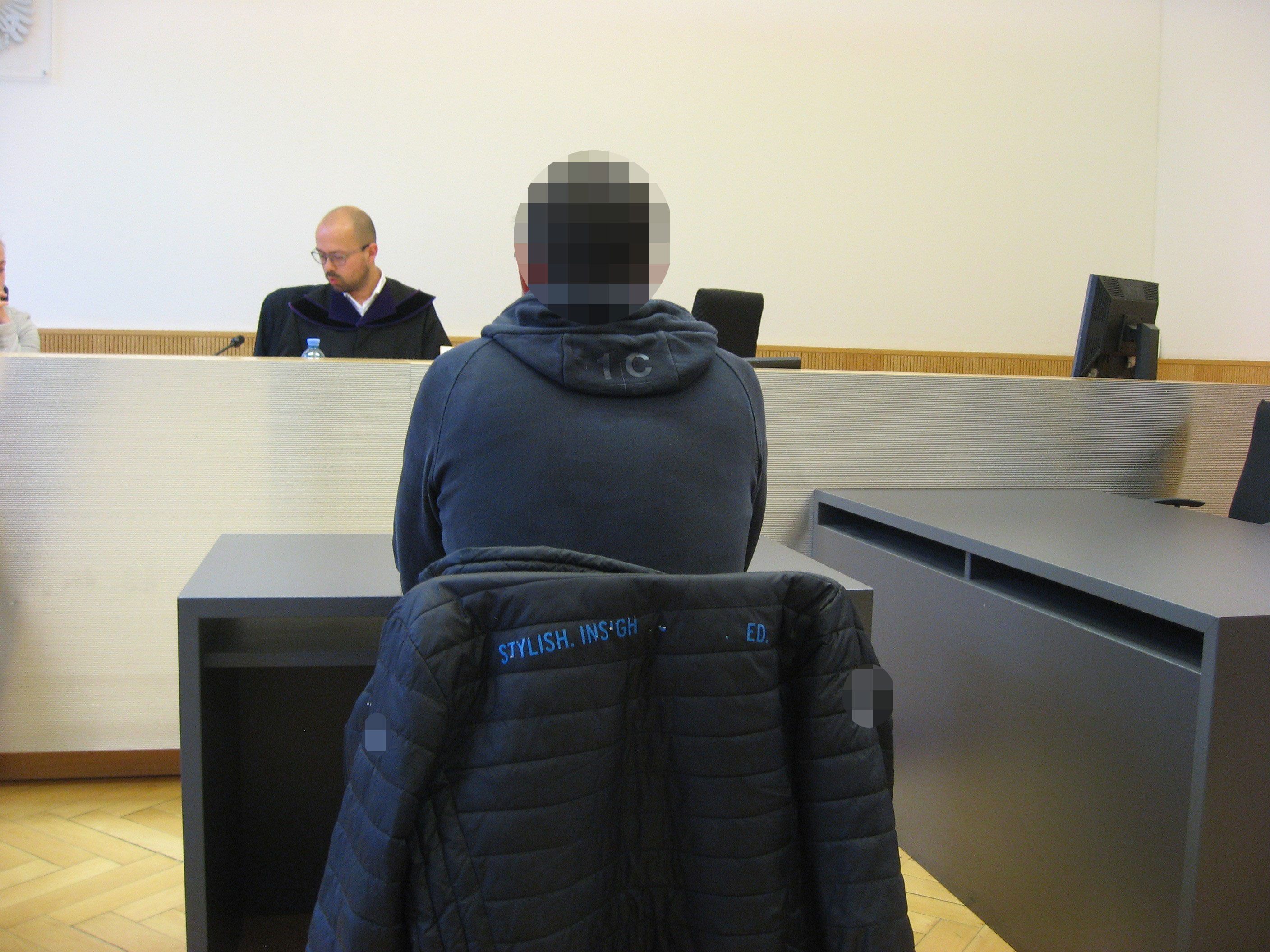 Der Alkolenker zeigt sich geständig