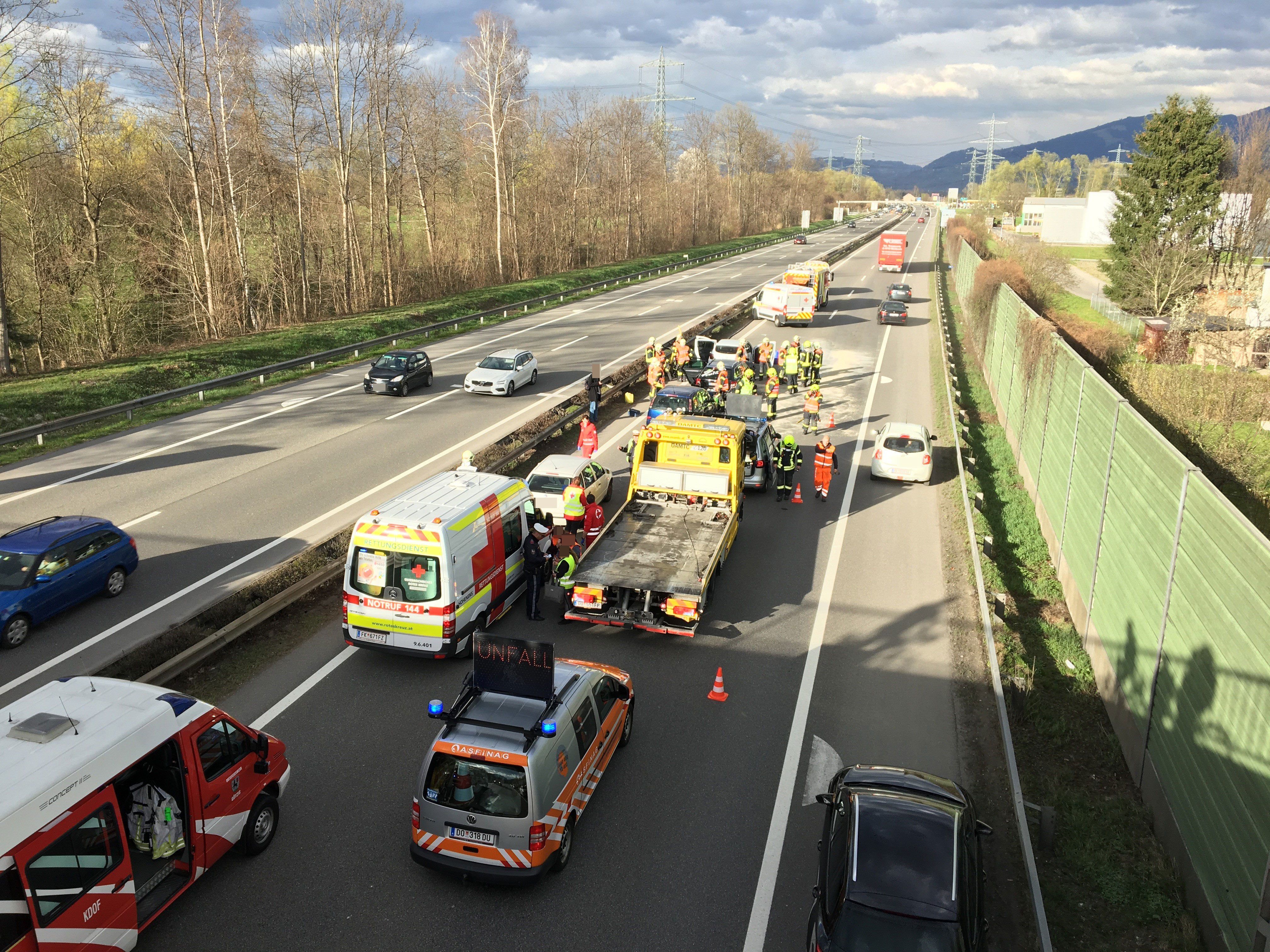 Es waren vier beteiligte Fahrzeuge.