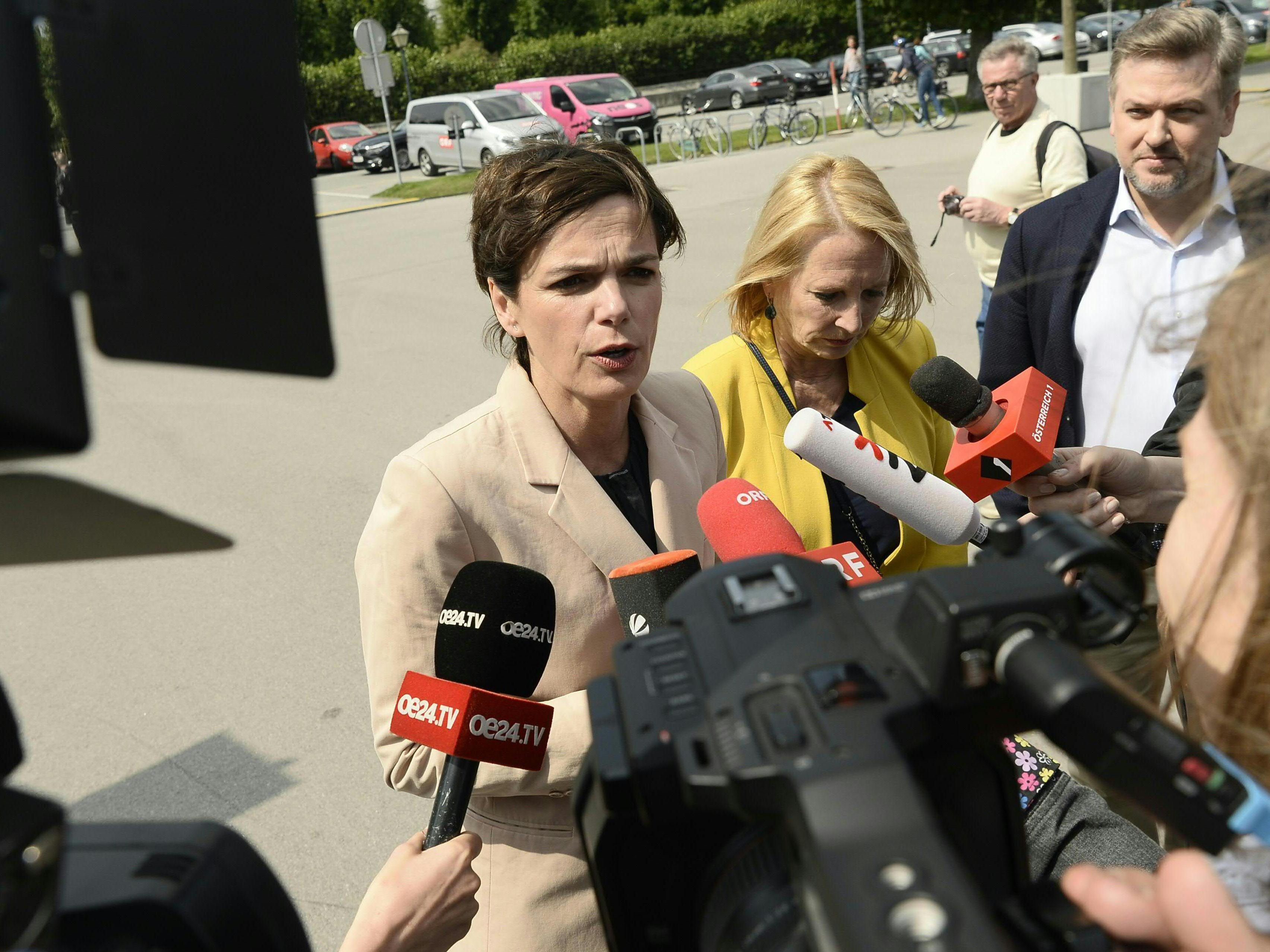 Pamela Rendi-Wagner vor der Tagung des SPÖ-Präsidiums.
