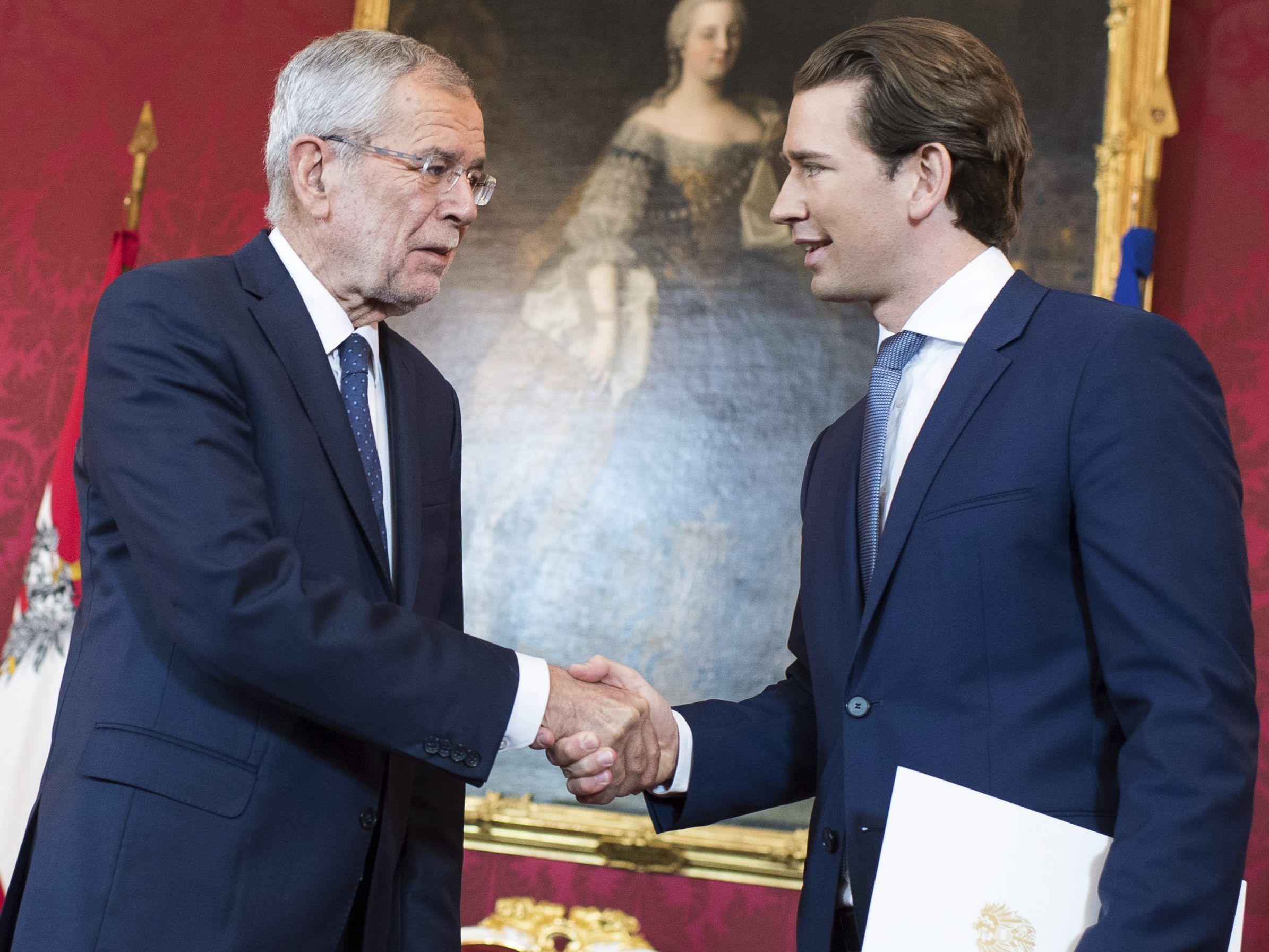 Bundespräsident Van der Bellen und Kanzler Kurz am Dienstag bei ihrem Treffen in der Hofburg.