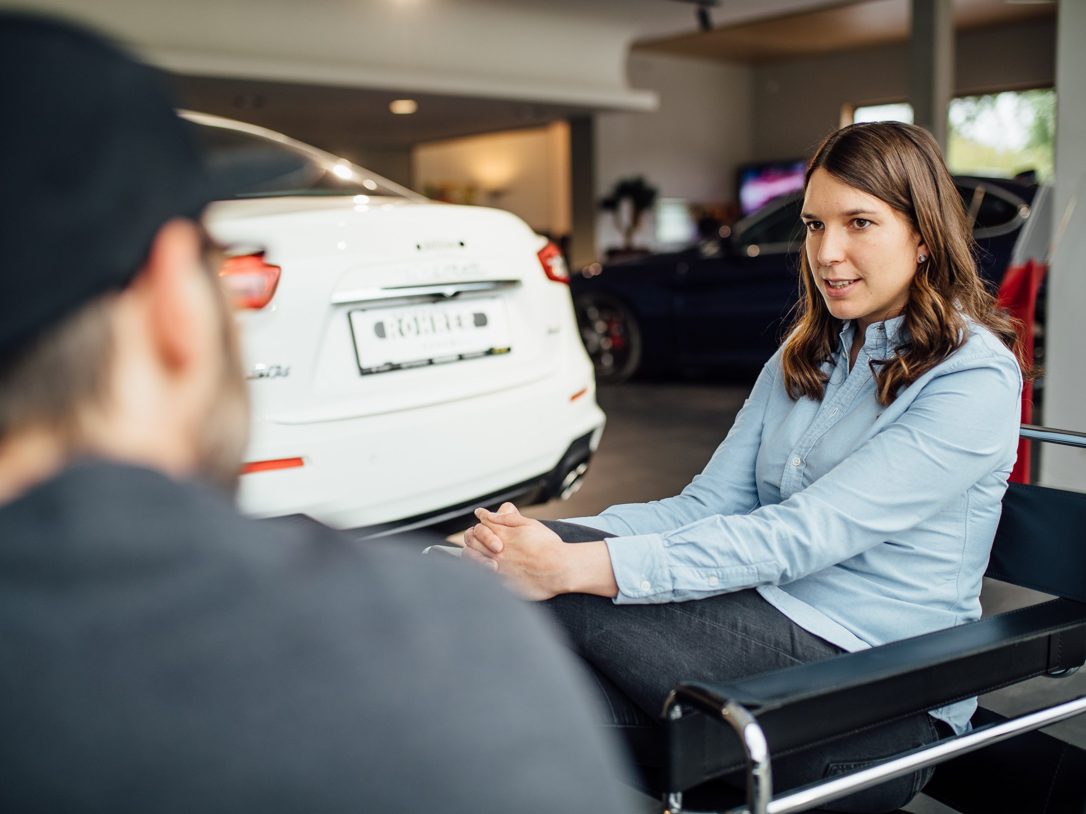 Jennifer Rotheneder aus Rankweil leitet seit 2017 die Geschicke im Autohaus Rohrer in Rankweil.