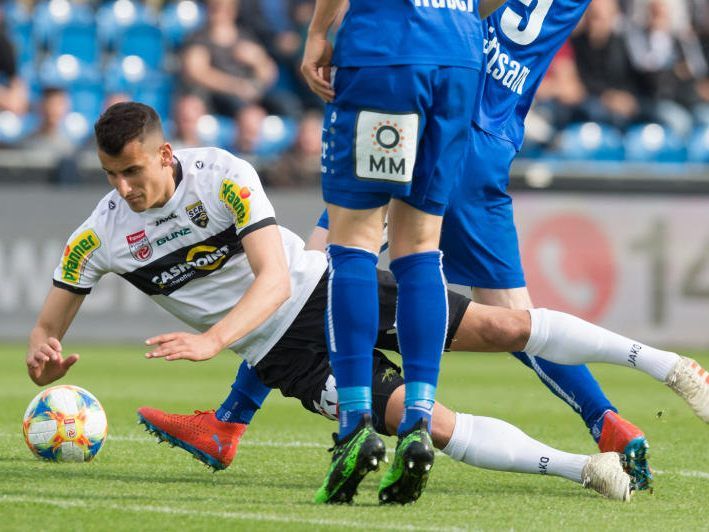 Jeder vierte Österreicher zwischen 16 und 69 Jahren zeigt sich stark Fußball-affin