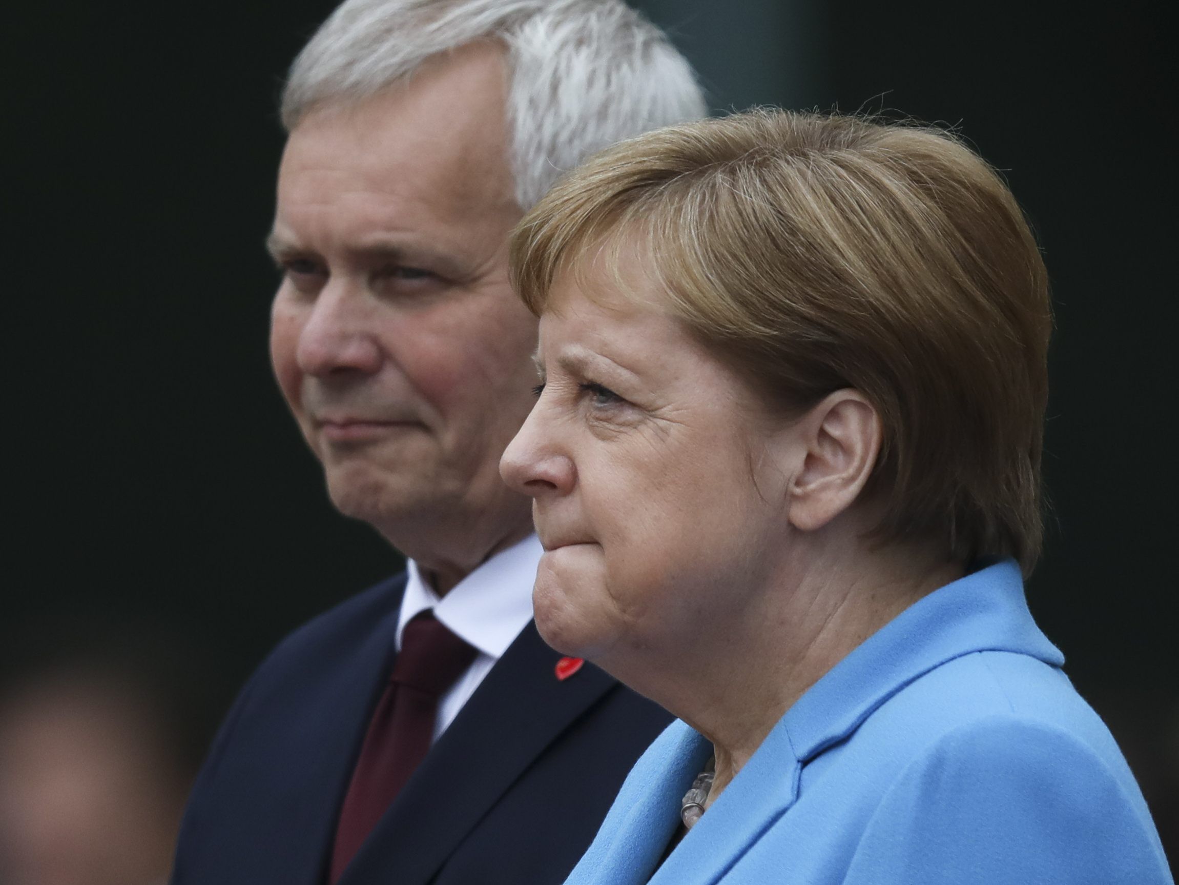 Angela Merkel erlitt erneut einen Zitteranfall.