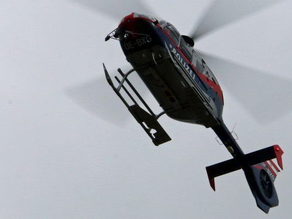 Die Crew der Libelle führte 6 Flüge mit dem Löschsack durch