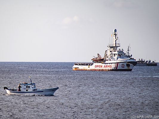 Das Schiff ist seit knapp 20 Tagen auf dem Mittelmeer blockiert