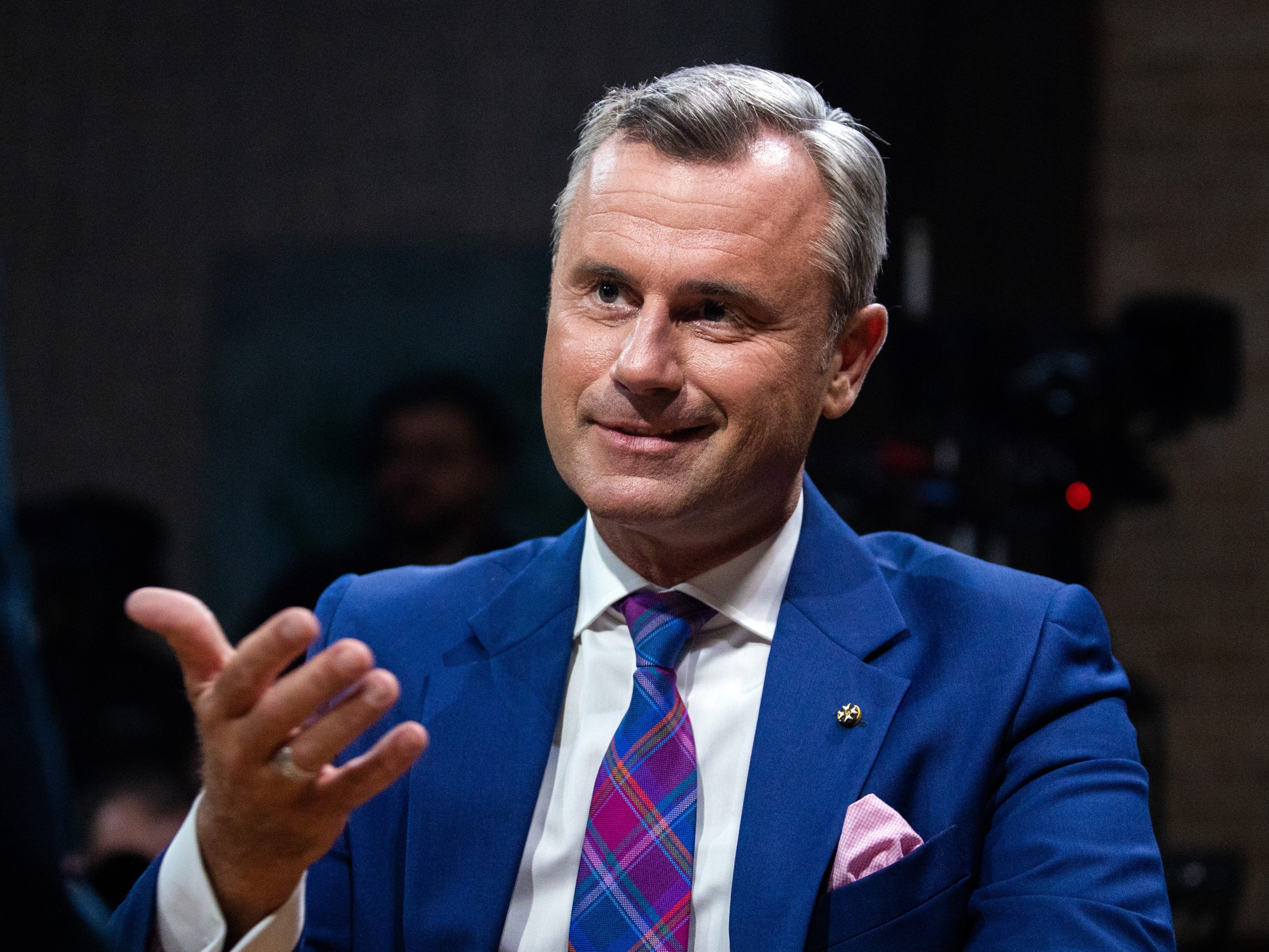 Hoscher wird Hofer wegen Unterlassung und Widerruf klagen.
