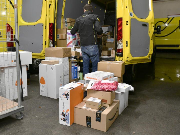 Landesgericht Feldkirch hat einem Post-Kunden 800 Euro Schadenersatz zuerkannt