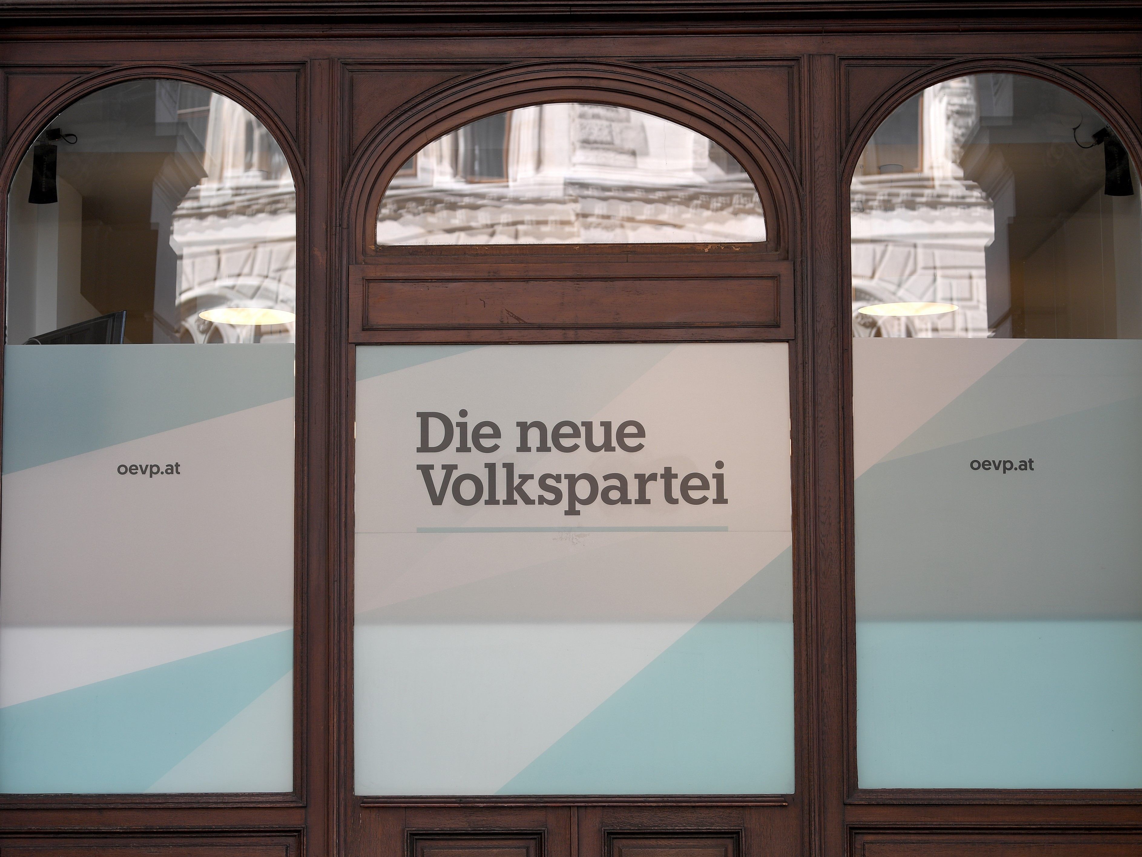 Die Journalistin des "Falter" wurde vor dem Gespräch abgewiesen.
