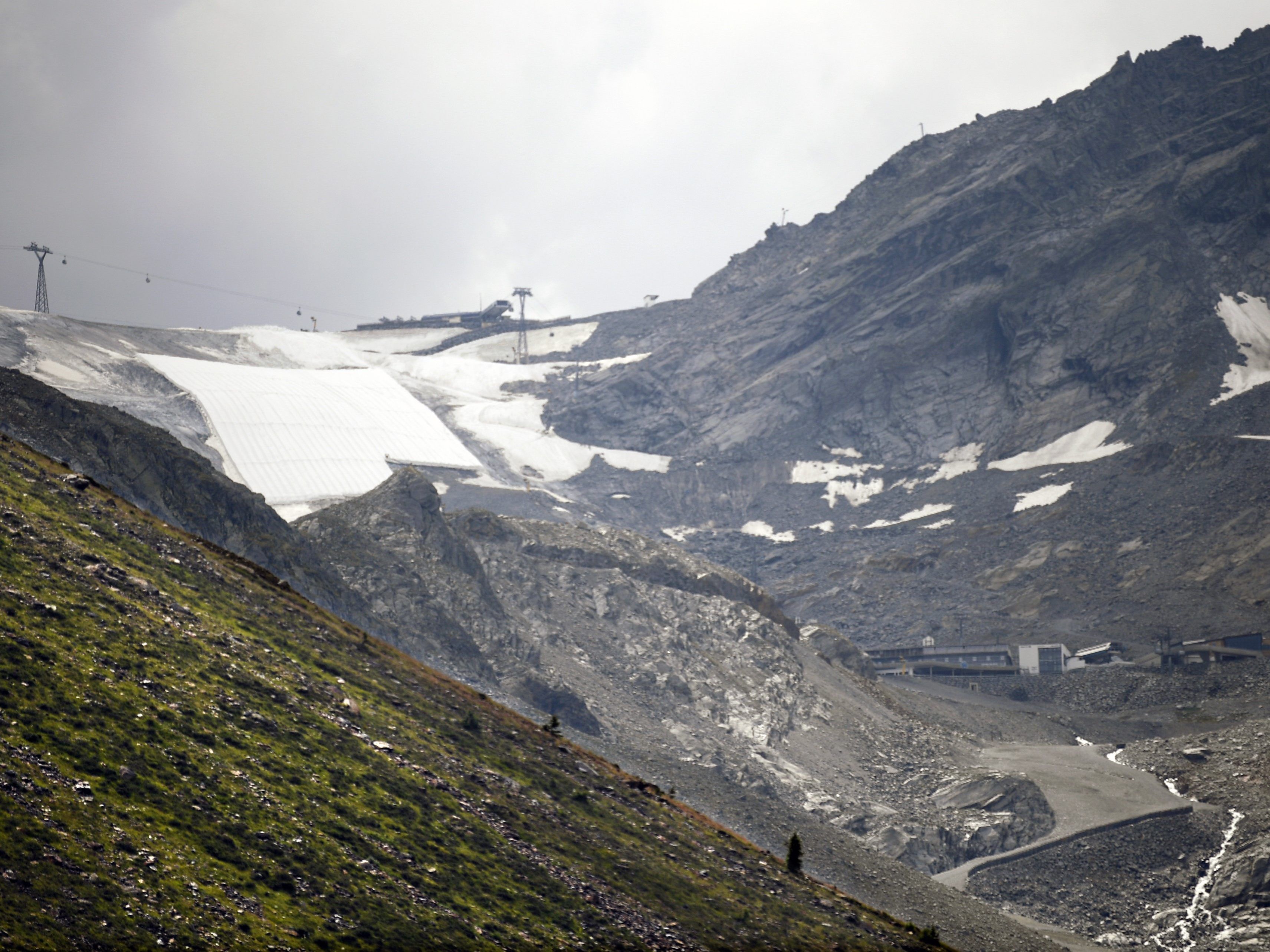 Den Klimawandel kann man nicht nur auf den Gletschern, sondern auch in den Medien verfolgen.
