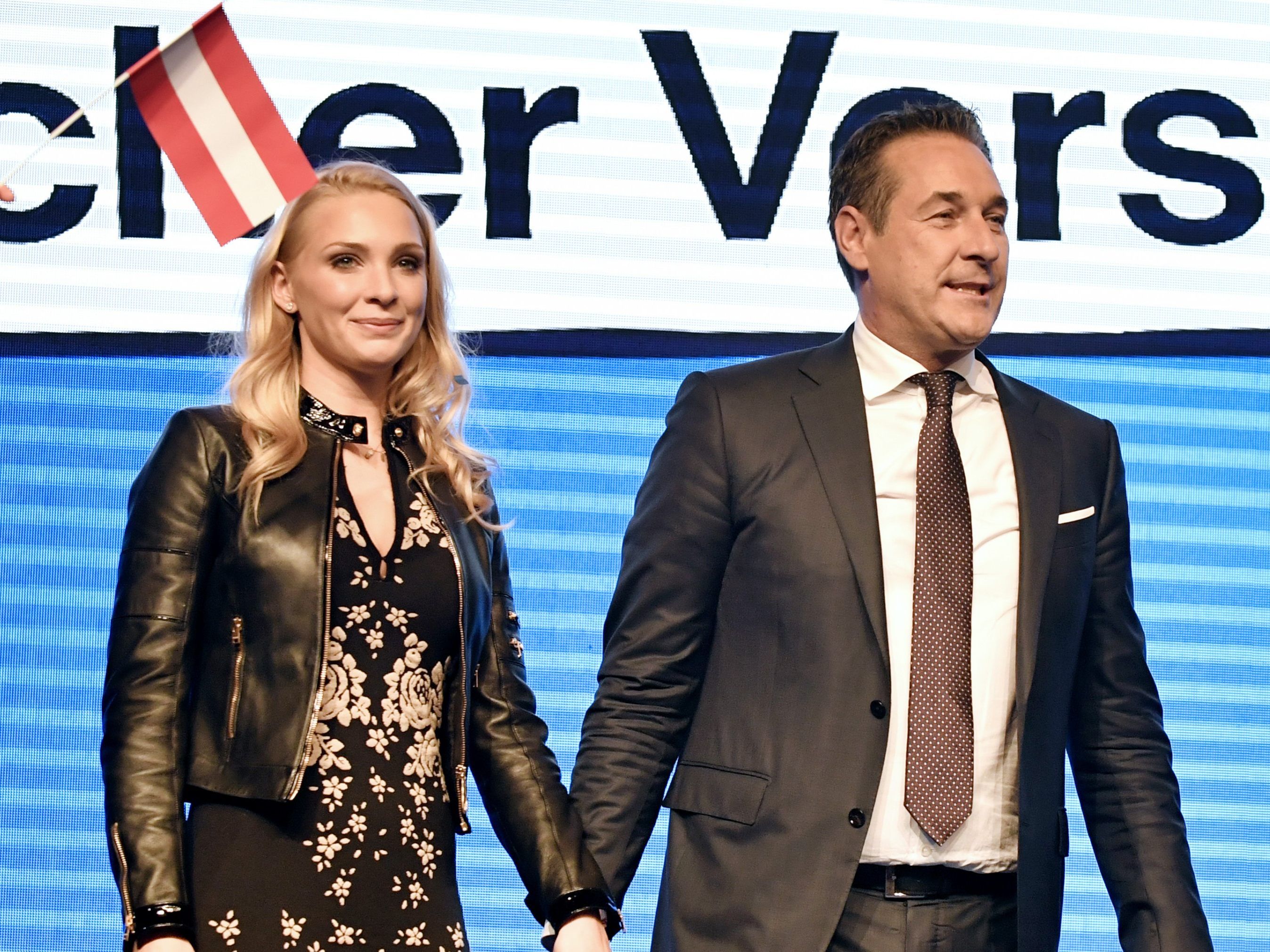 Nach dem Rausschmiss von HC stellt sich nun die Frage nach der Zukunft seiner Ehefrau in der FPÖ.