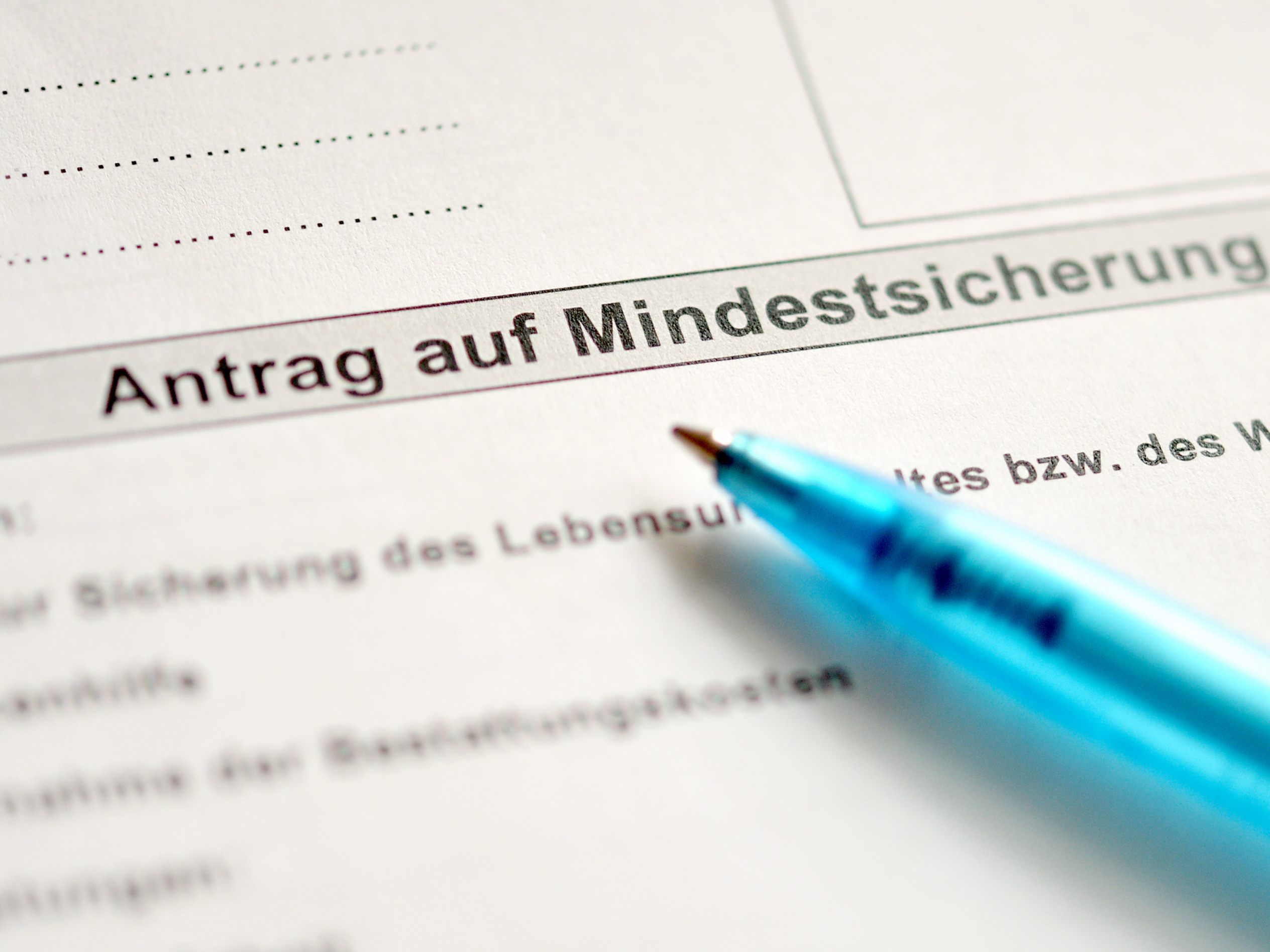 Die Anklage lautet geschlechtliche Nötigung.