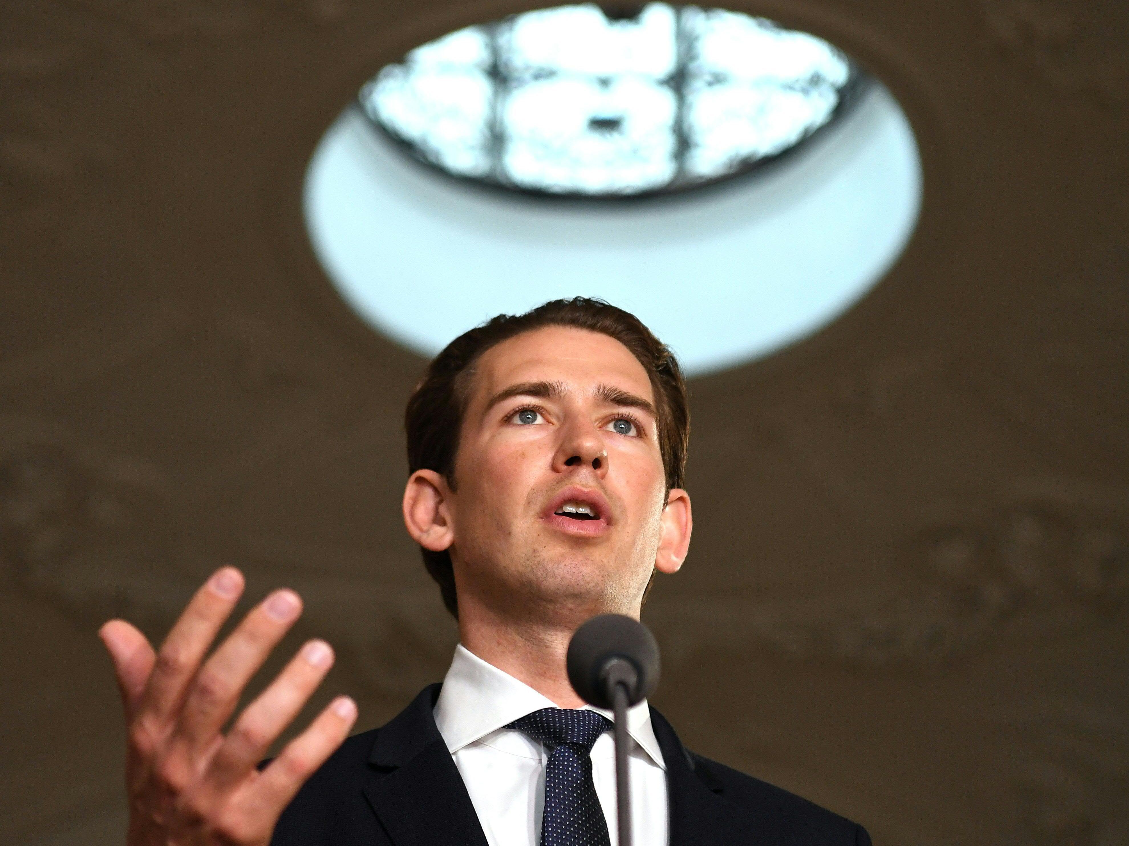 Sebastian Kurz will "täglich auf dem Laufenden halten".