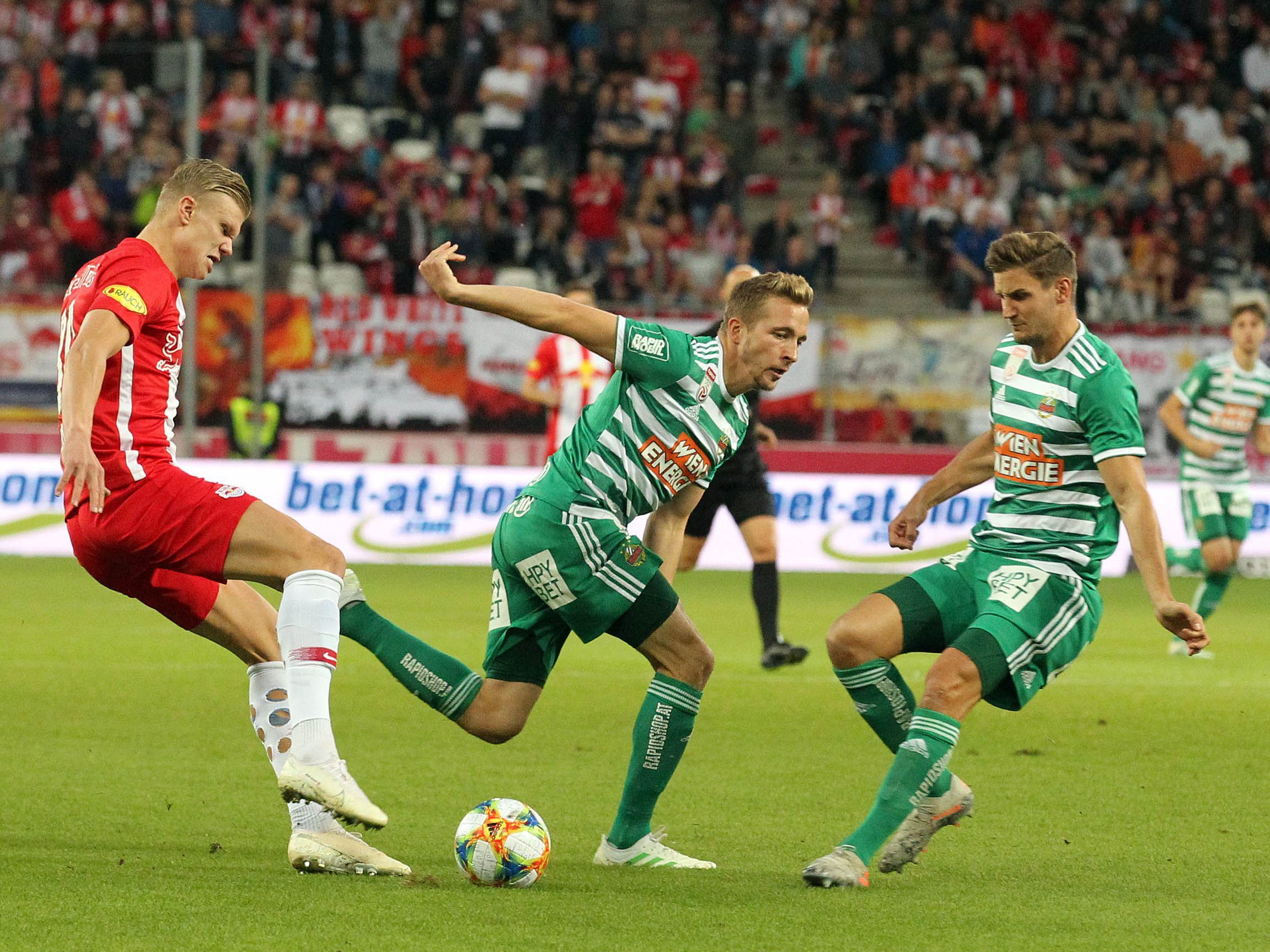 Salzburg holte gegen Rapid wichtige Punkte.