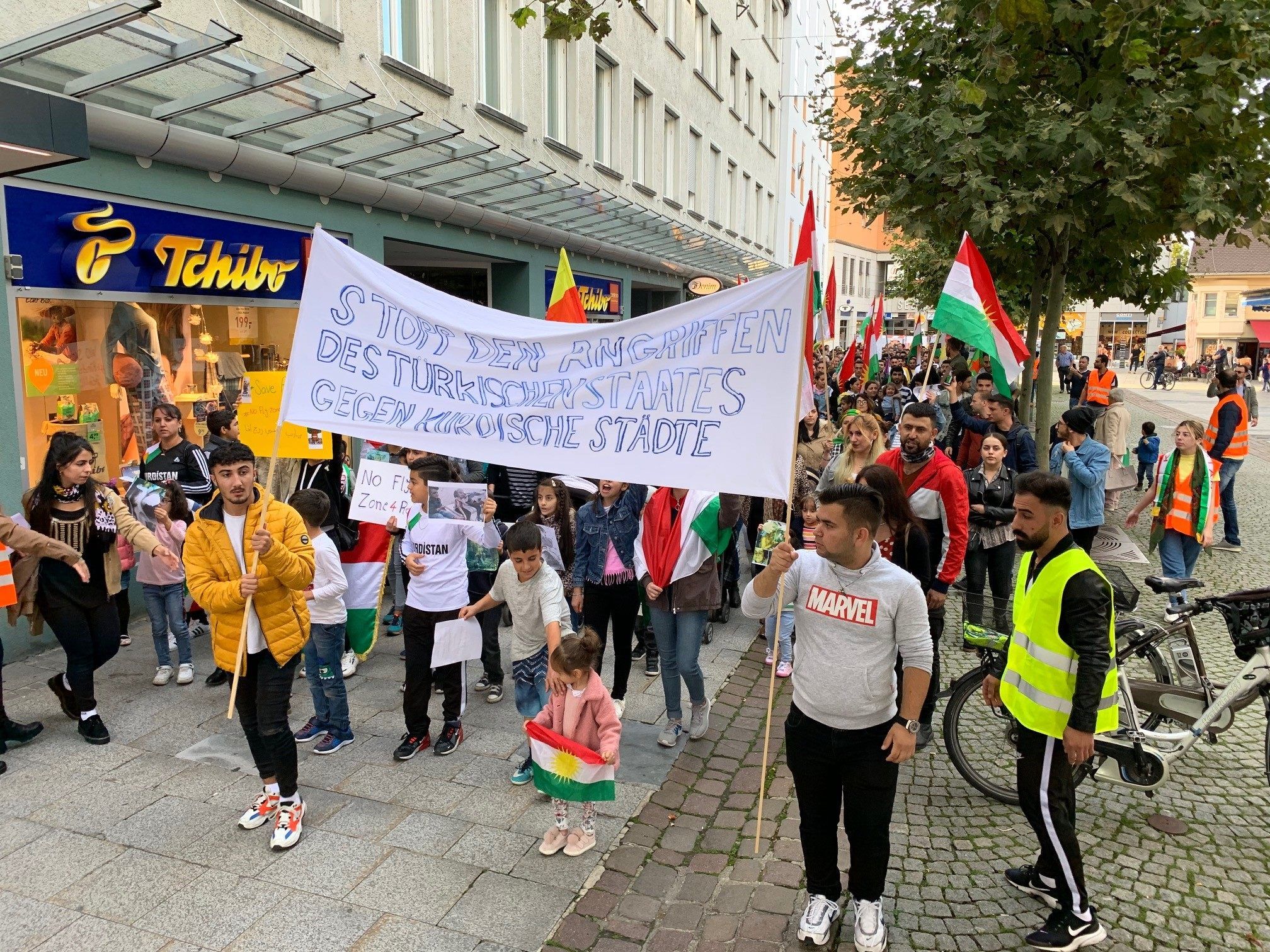 Etwa 200 Personen waren vor Ort.