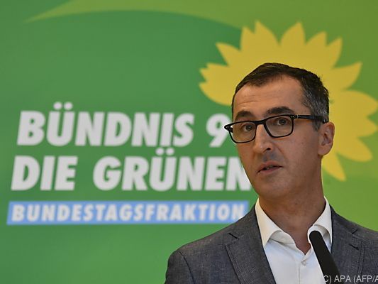 Özdemir wurde mitgeteilt, sein Name stehe ganz oben auf der Todesliste