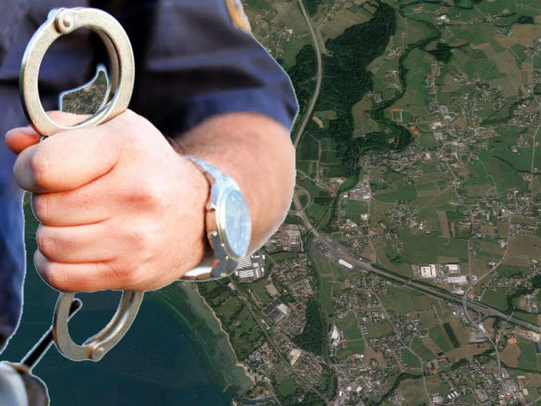 Täter flüchtet in Richtung Deutschland