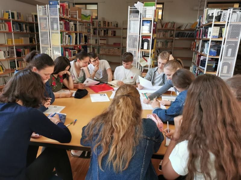 Die weiterführenden Schulen aus Vorarlberg laden Volksschüler zum Tag der offenen Tür.