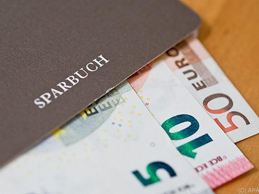 Das Sparbuch ist derzeit ein Verlustgeschäft für alle Beteiligten