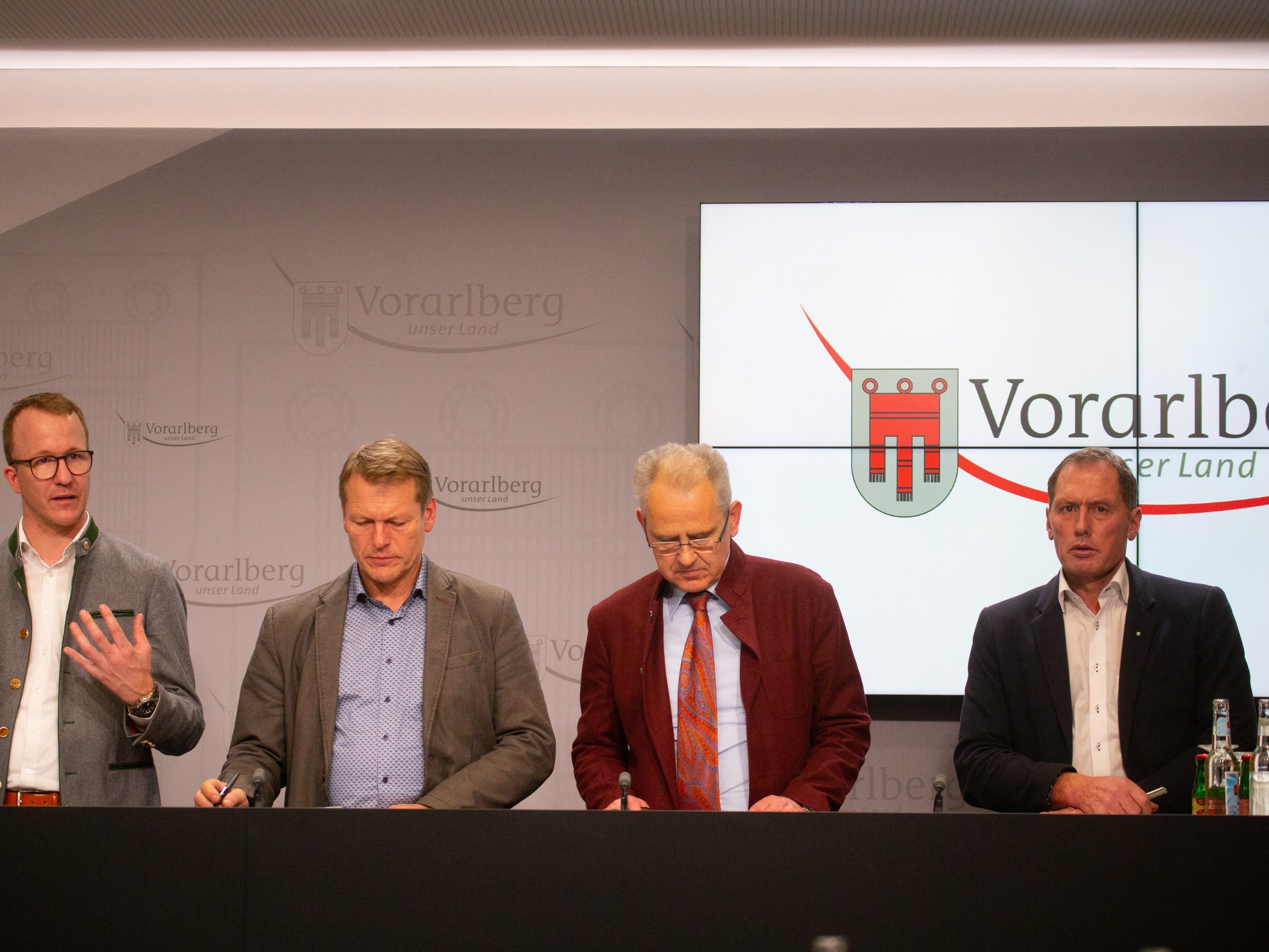 Strategien gegen die Tierkrankheit.