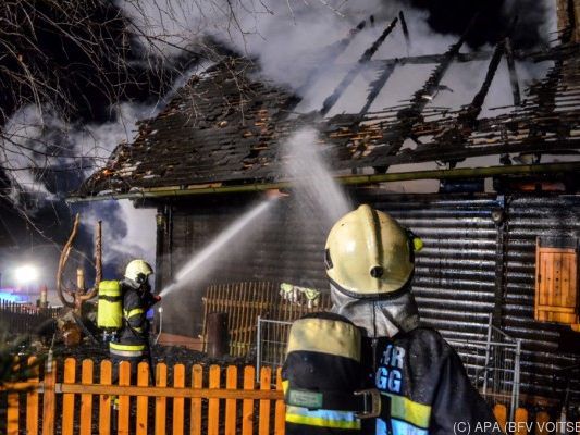 Insgesamt 96 Feuerwehrleute im Einsatz