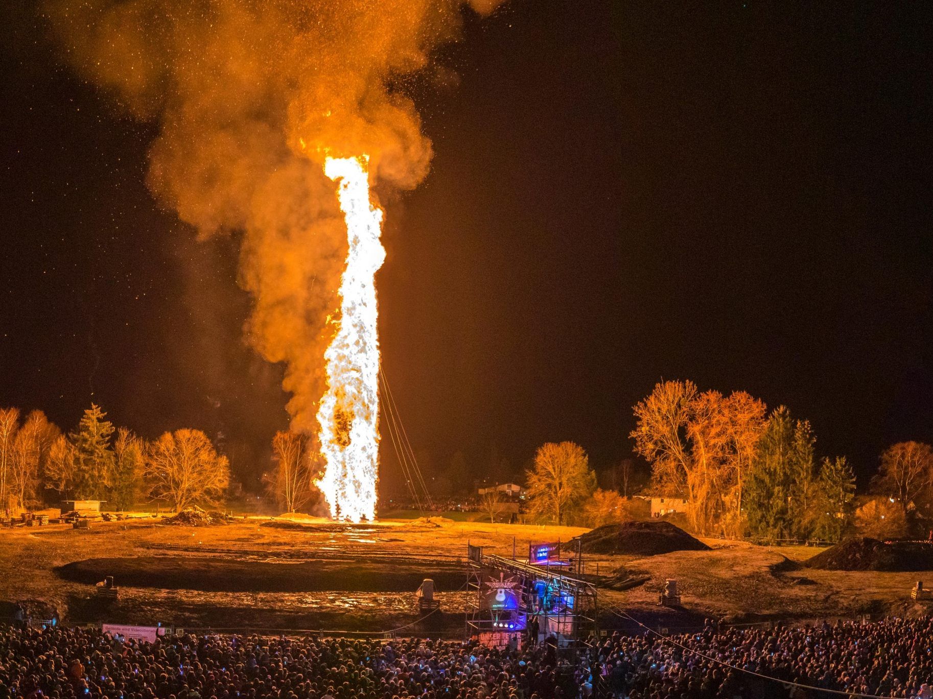 Funken und Feuerwerk: Das ist nicht notwendig, meint Alpenschutzvereinsobmann Franz Ströhle.