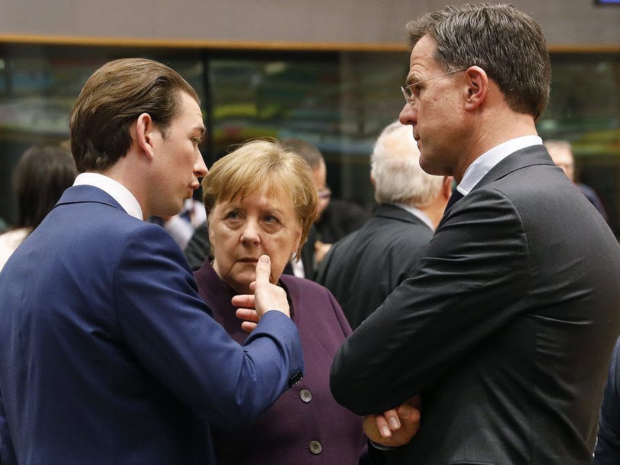 undeskanzler Sebastian Kurz mit der deutschen Bundeskanzlerin Angela Merkel und dem niederländischen Premier Mark Rutte