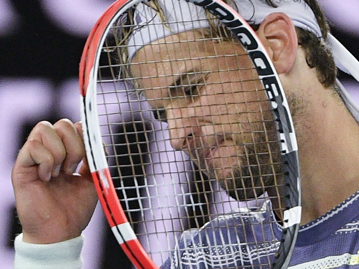Thiem verliert nach 2:1-Satzführung und einem harten Fünf-Satz-Krimi das Finale der Australien Open.