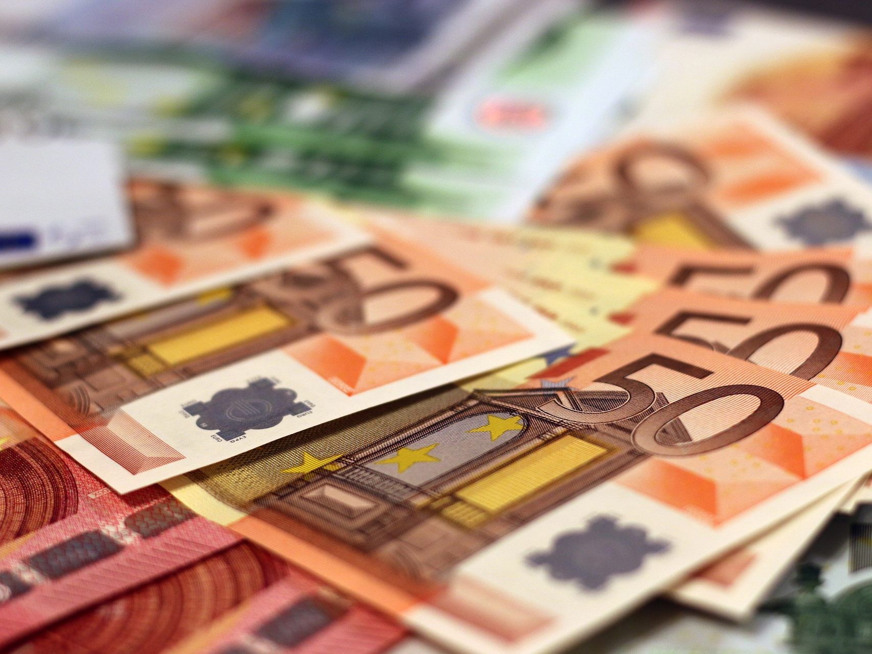 Österreichs Banken horten immer größere Mengen an Bargeld.