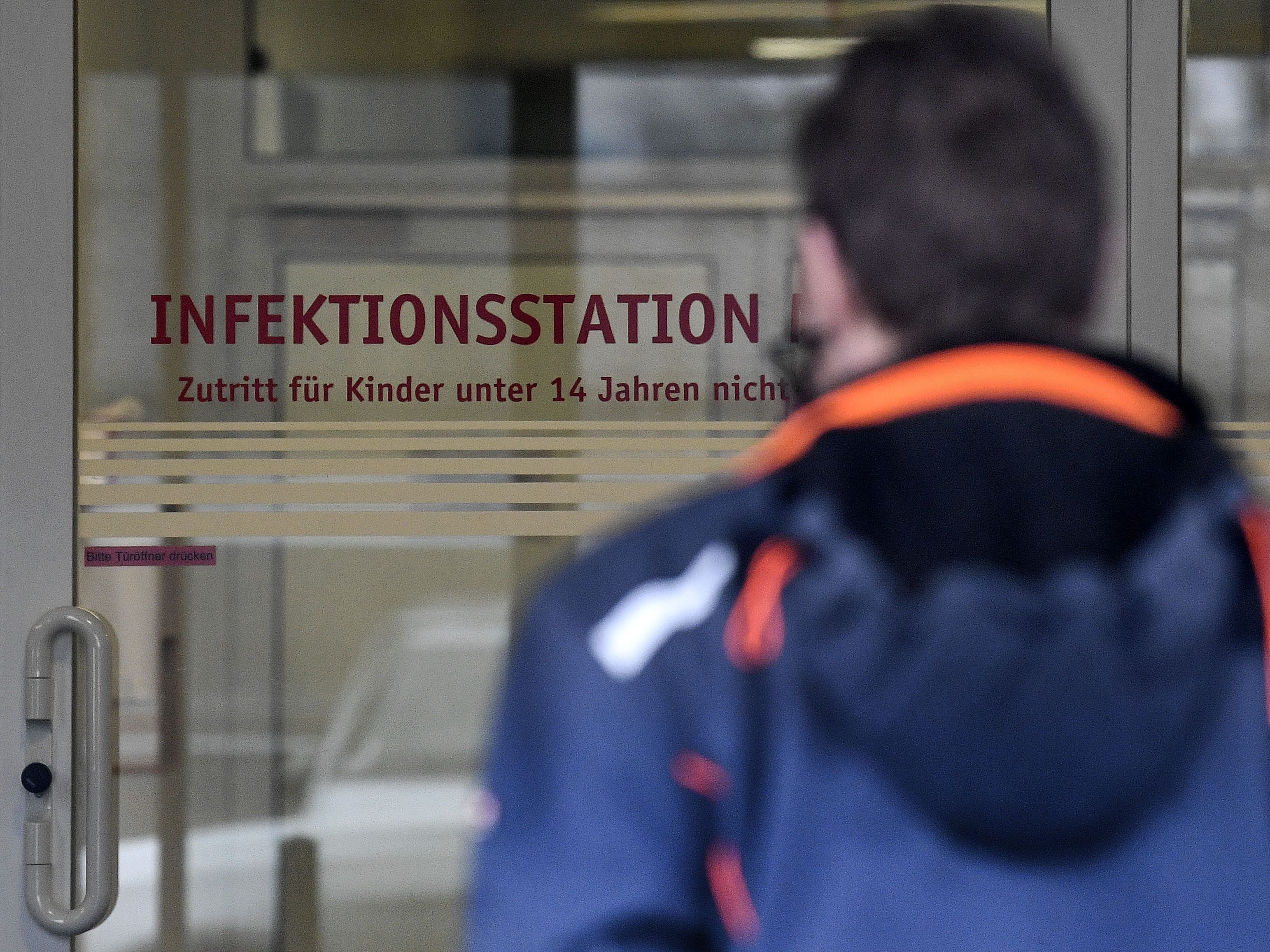 Die WKÖ informiert bei Fragen rund um betriebliche Auswirkungen durch das Coronavirus.