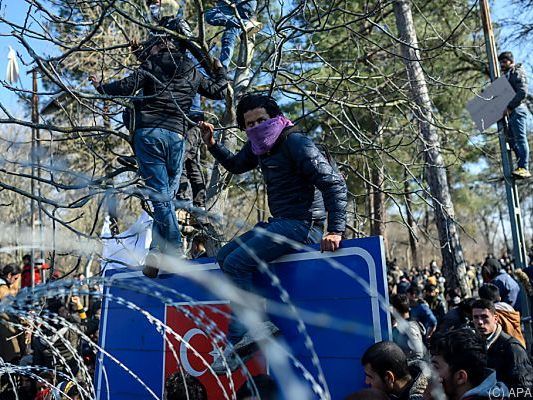 An der türkisch-griechischen Grenze kommt es immer wieder zu Tumulten