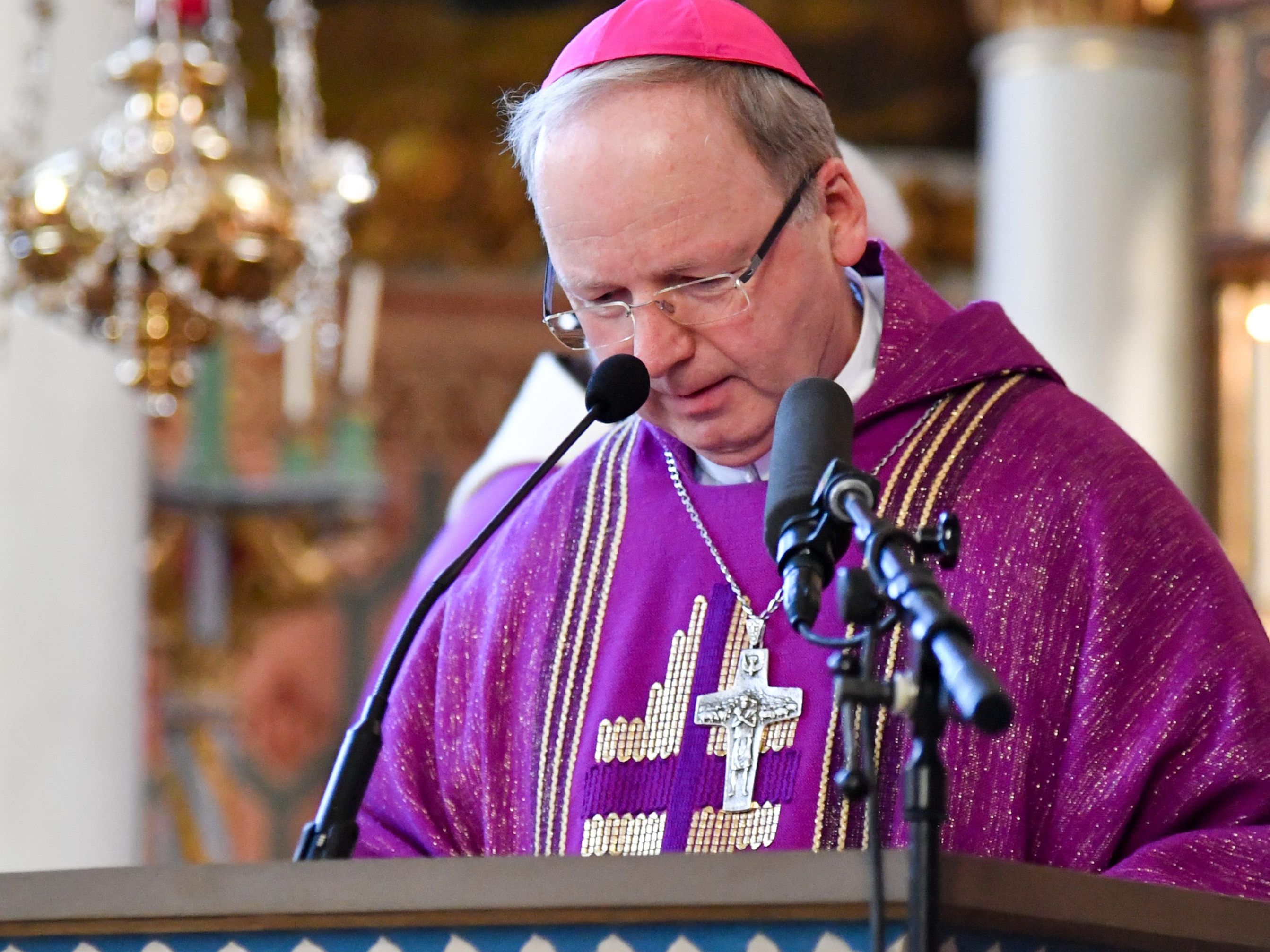 Radio-Gottesdienst mit Bischof Benno Elbs am 15. März.