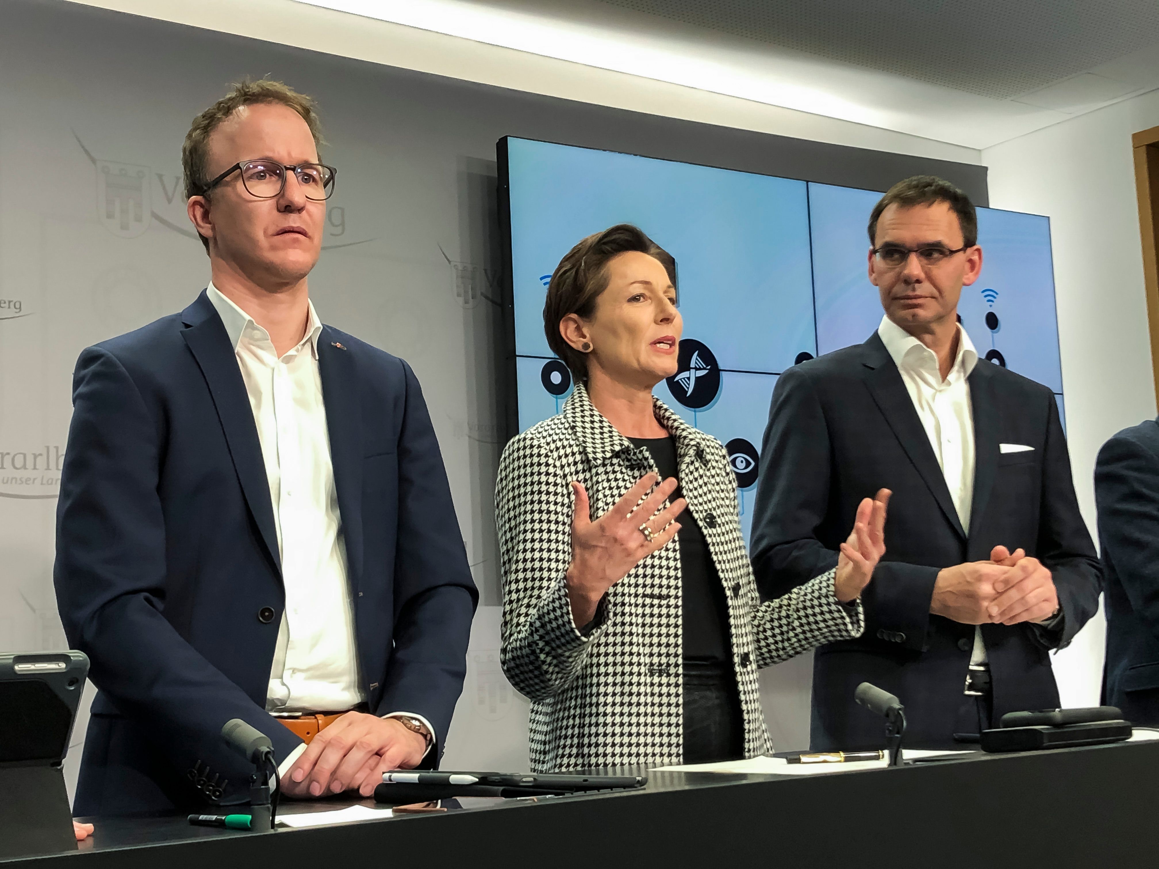 Christian Gantner, Martina Rüscher und LH Markus Wallner.