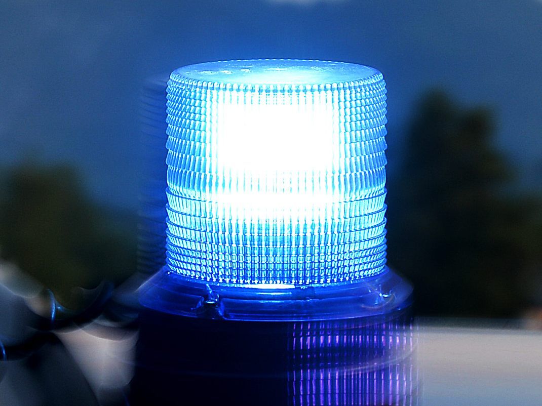 Ein 59-Jähriger wurde bei einem Arbeitsunfall schwer verletzt.