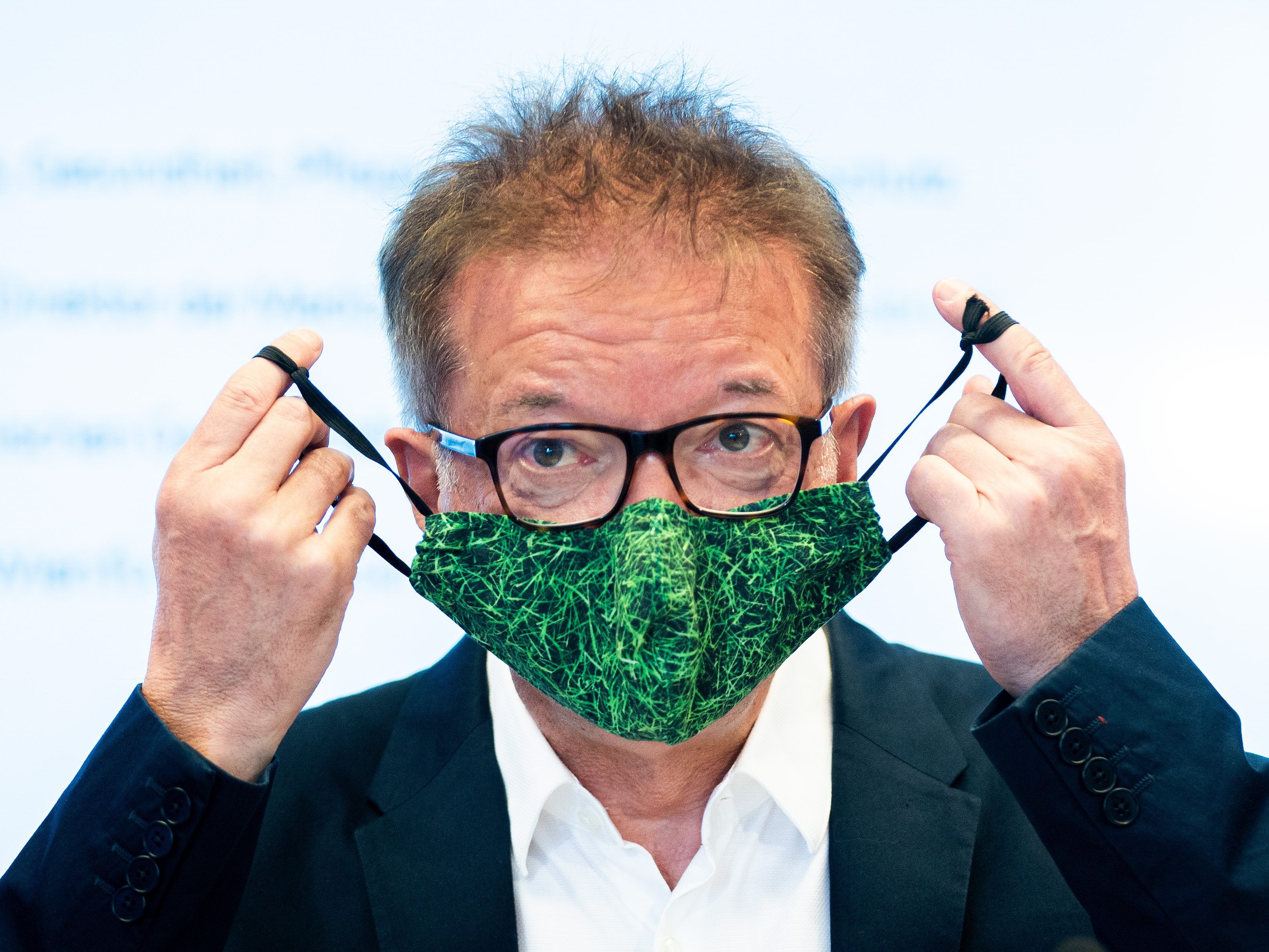 Die Maske würde in der jetzigen Situation ihre Funktion erfüllen.