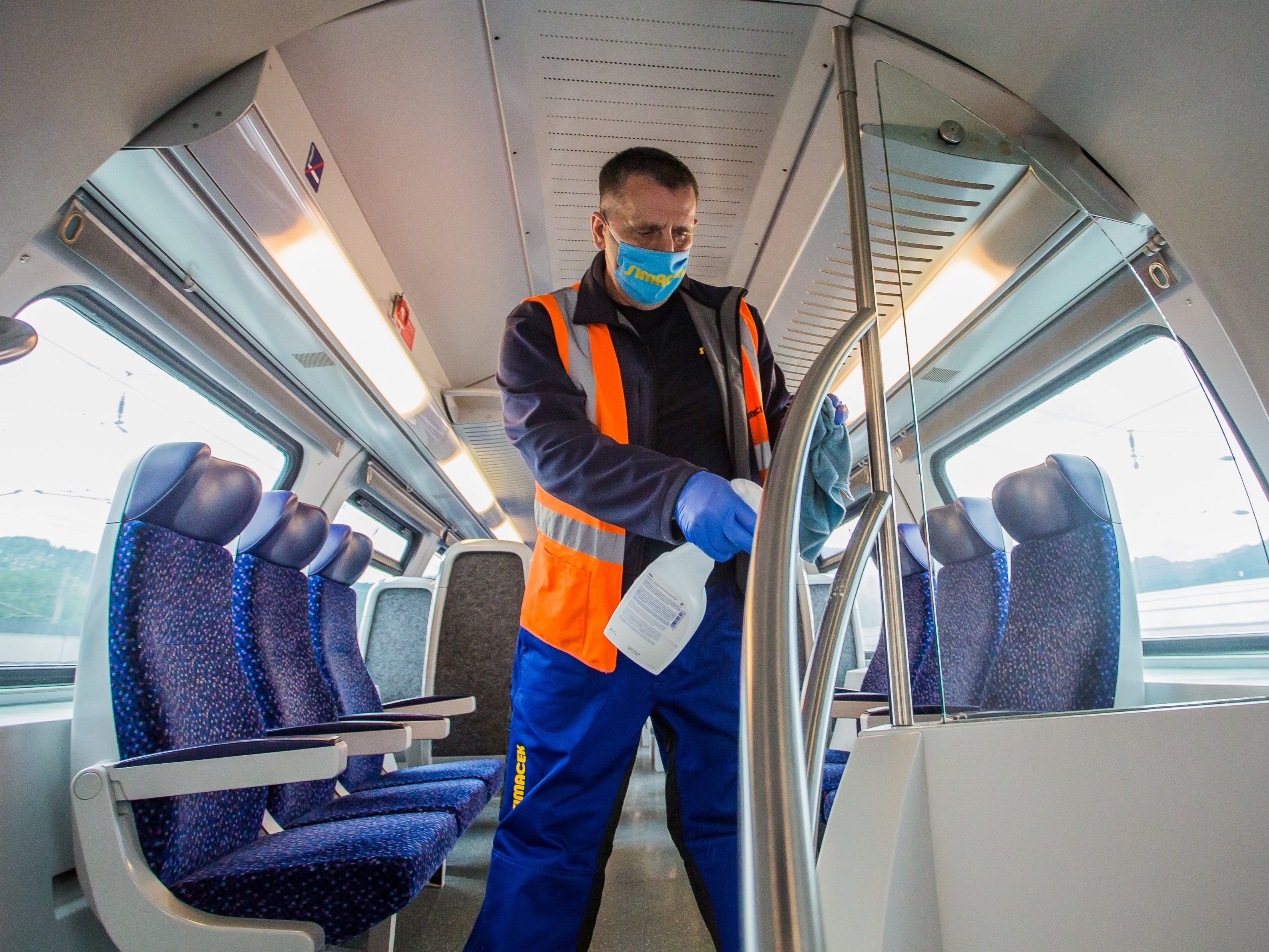 Ab 2. Juni wieder Direktzüge in die Schweiz - Geringe Auslastung im Fernverkehr von 30 Prozent.
