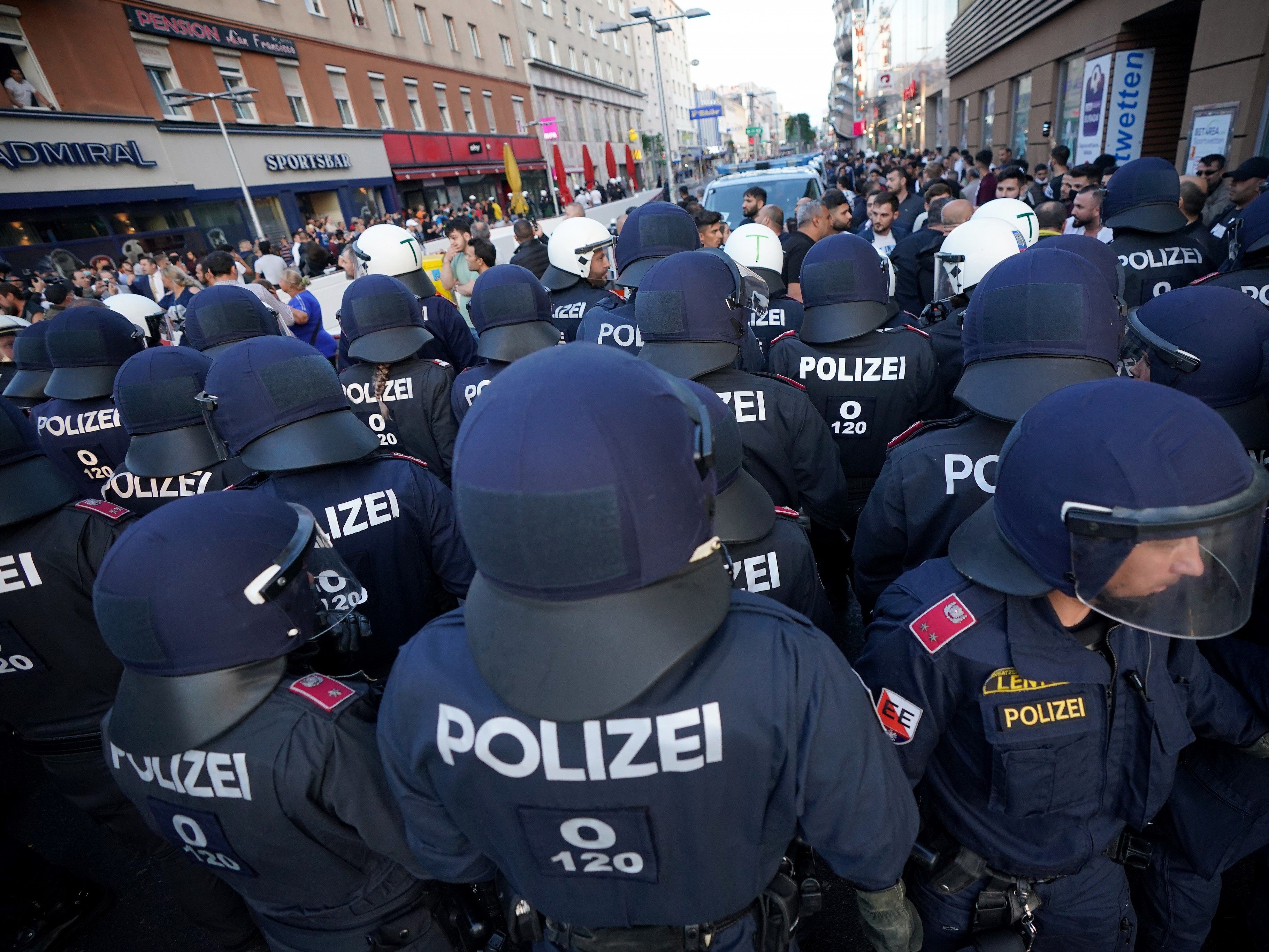 Die Polizei ist in Favoriten nun stärker präsent.