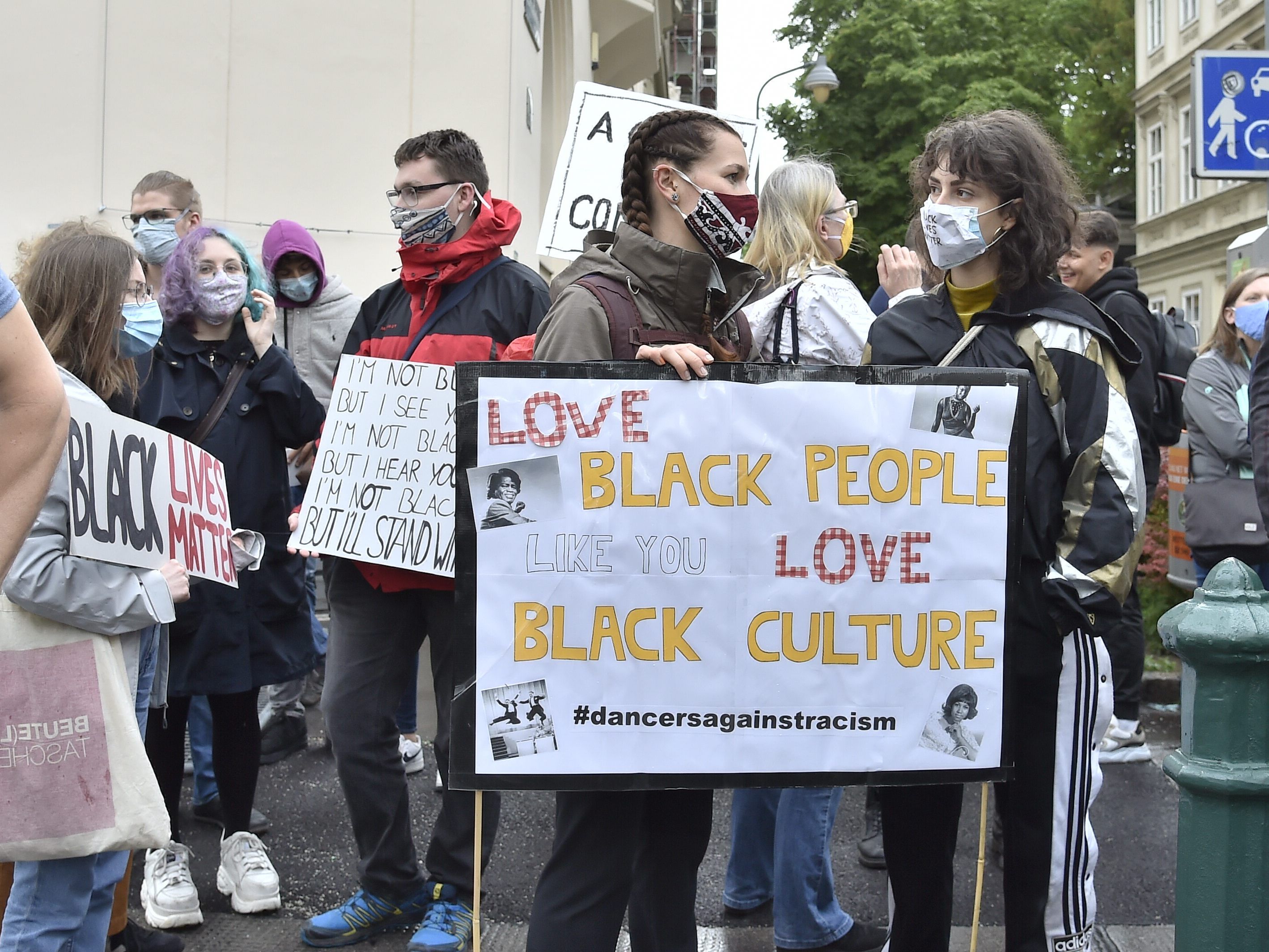 Auch am Donnerstag waren wieder zahlreiche Demonstranten bei der Demo dabei.